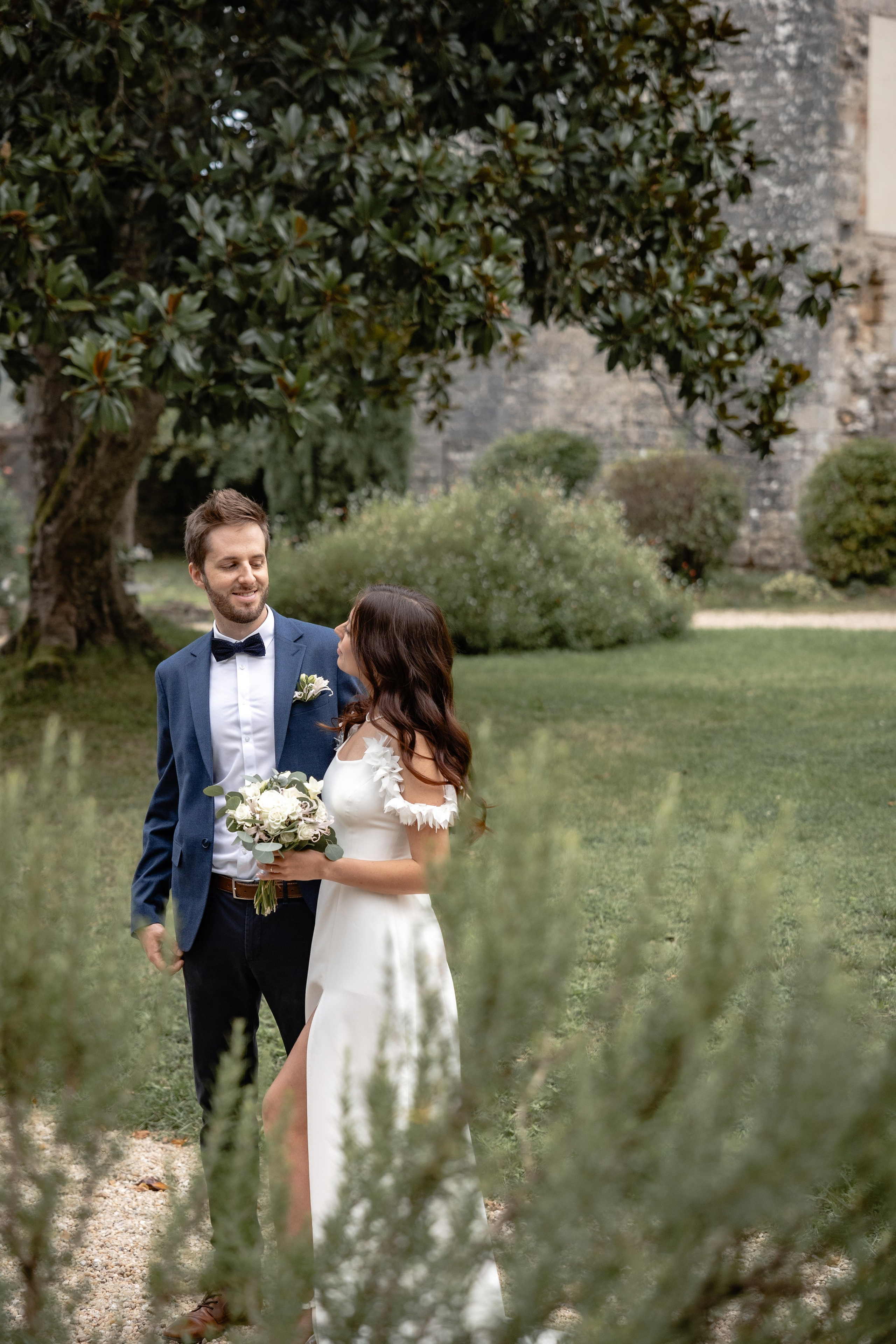 Château Elopement in the Lot — Cénevières | Southwest France. Eugénie Smirnova — Wedding & Elopement Photographer in Southwest France