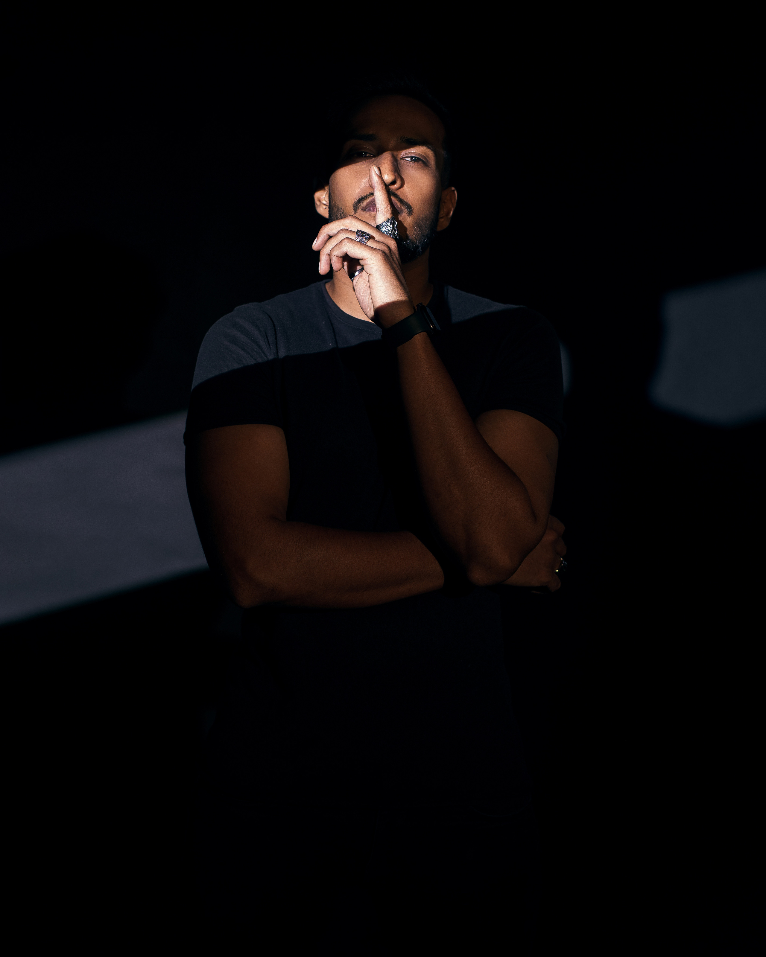 PHOTOSTUDIO. International Photographer