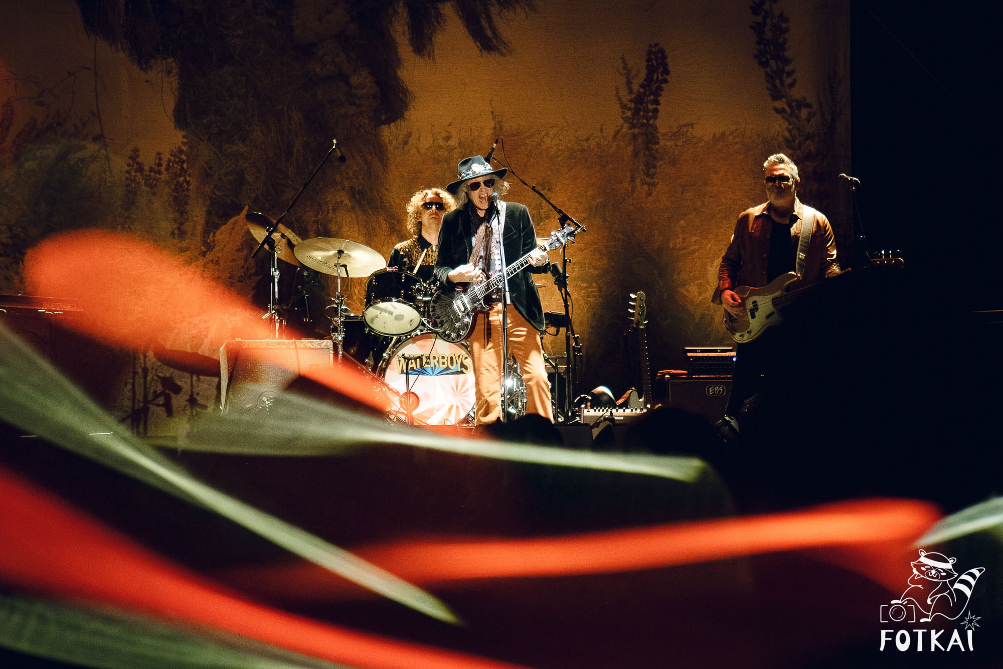 The Waterboys en Alicante 2025 — reportaje fotográfico del concierto en El Muelle Live | FOTKAI