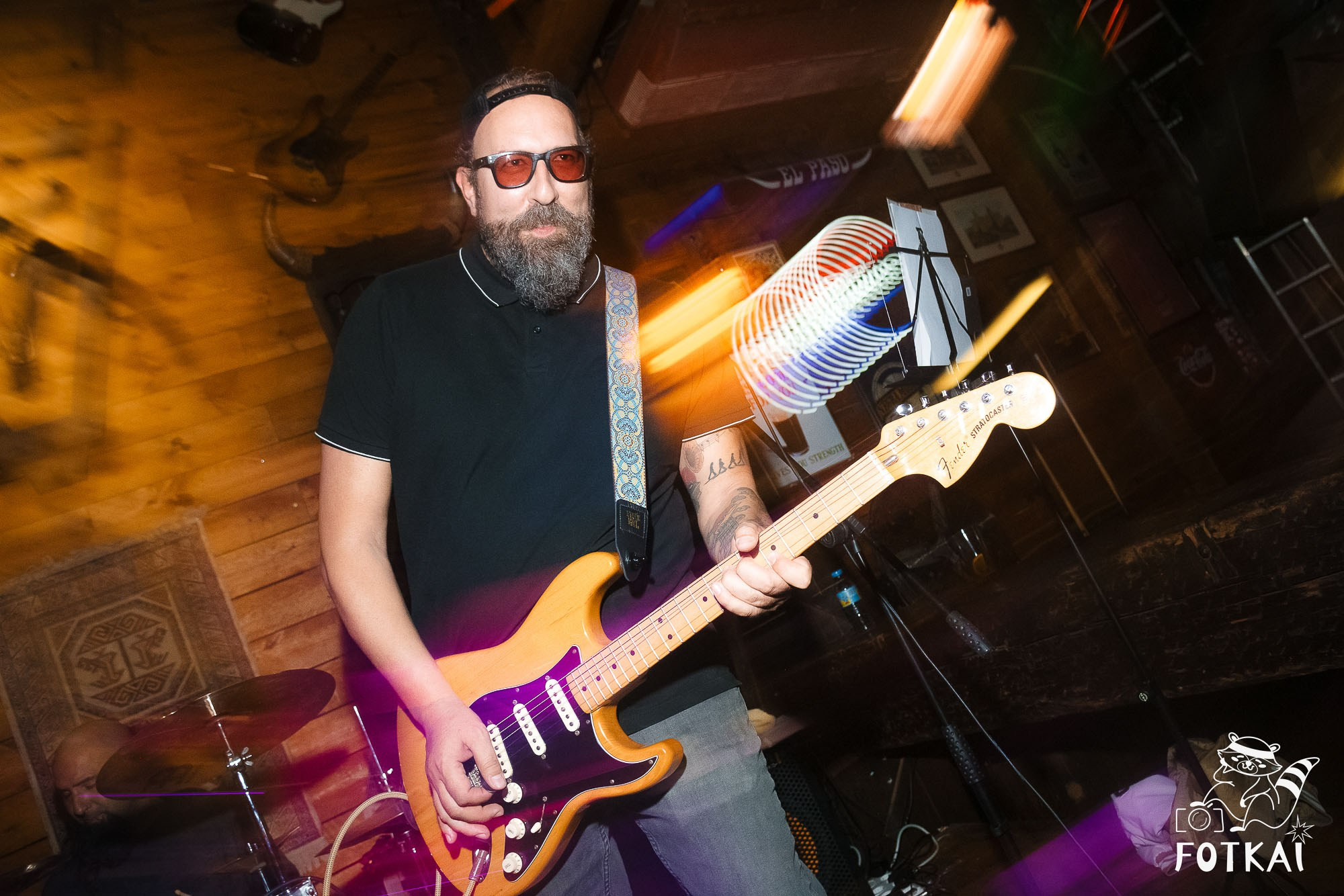 Dirty Picks — Fotos del concierto en El Paso Bar, Torrevieja, 2026 | FOTKAI