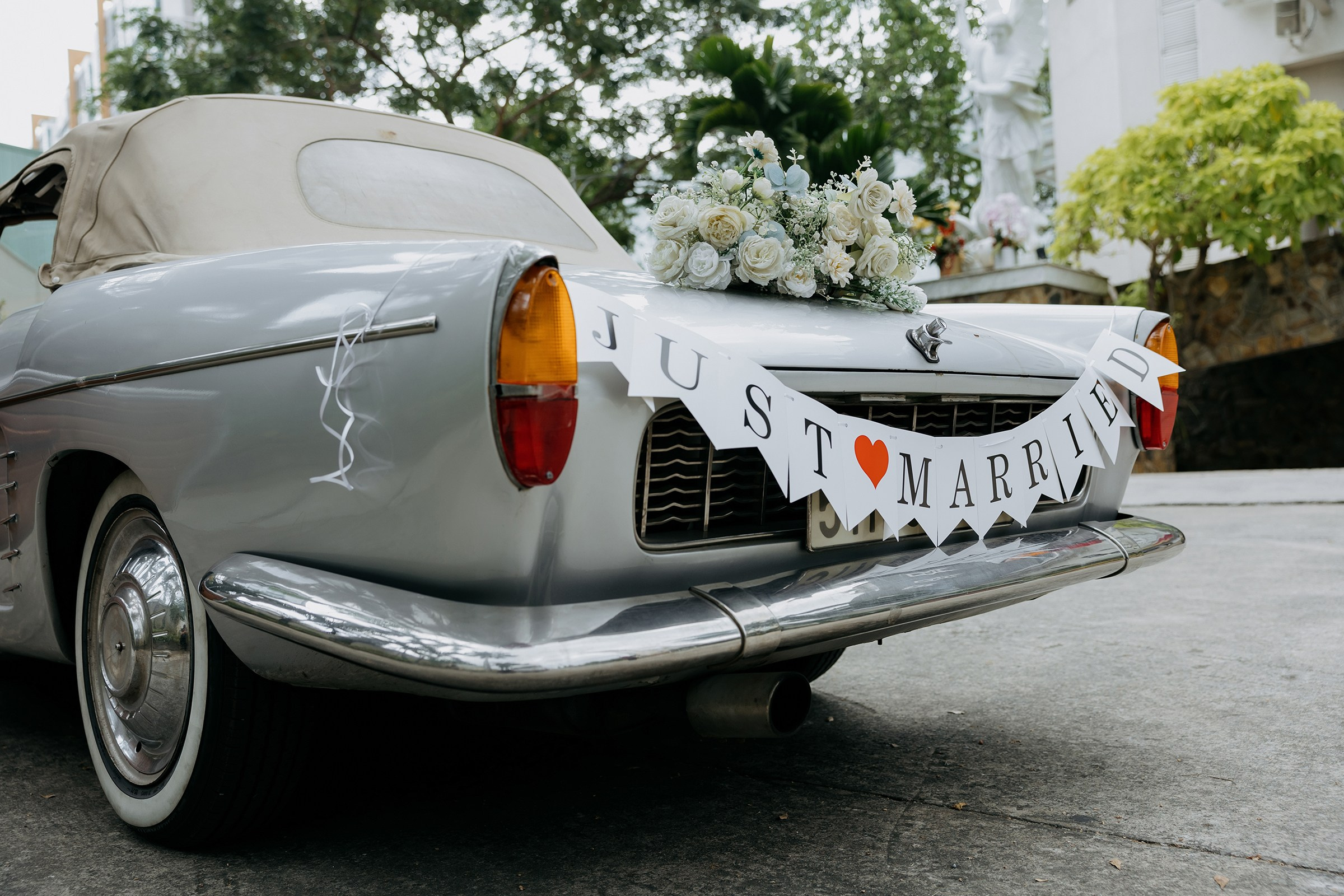 Church Wedding / Nica & Xavier. Nhiếp ảnh gia đám cưới hàng đầu tại Thành Phố Hồ Chí Minh