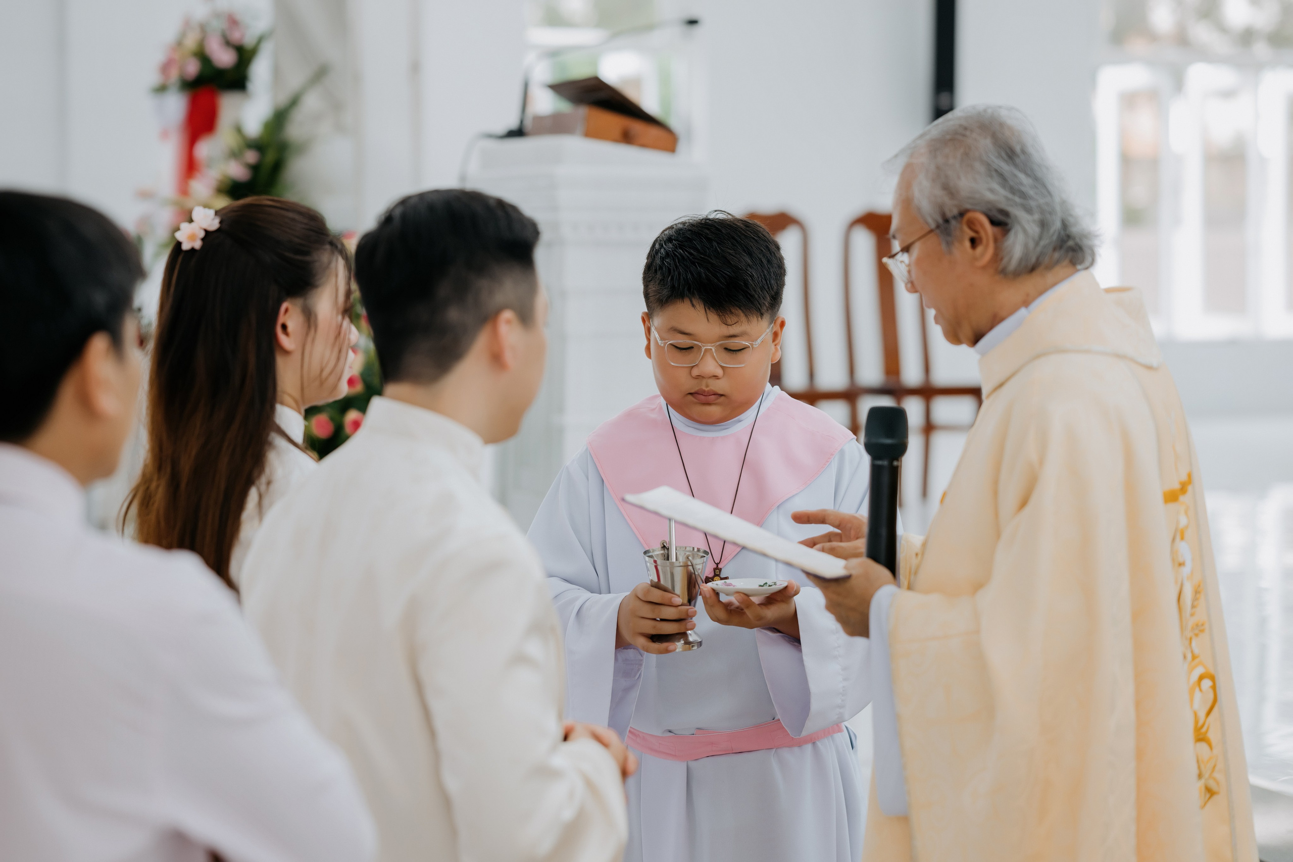 Church Wedding / TRANG & TUONG. Saigon Wedding Present | Art Beyond Moments
