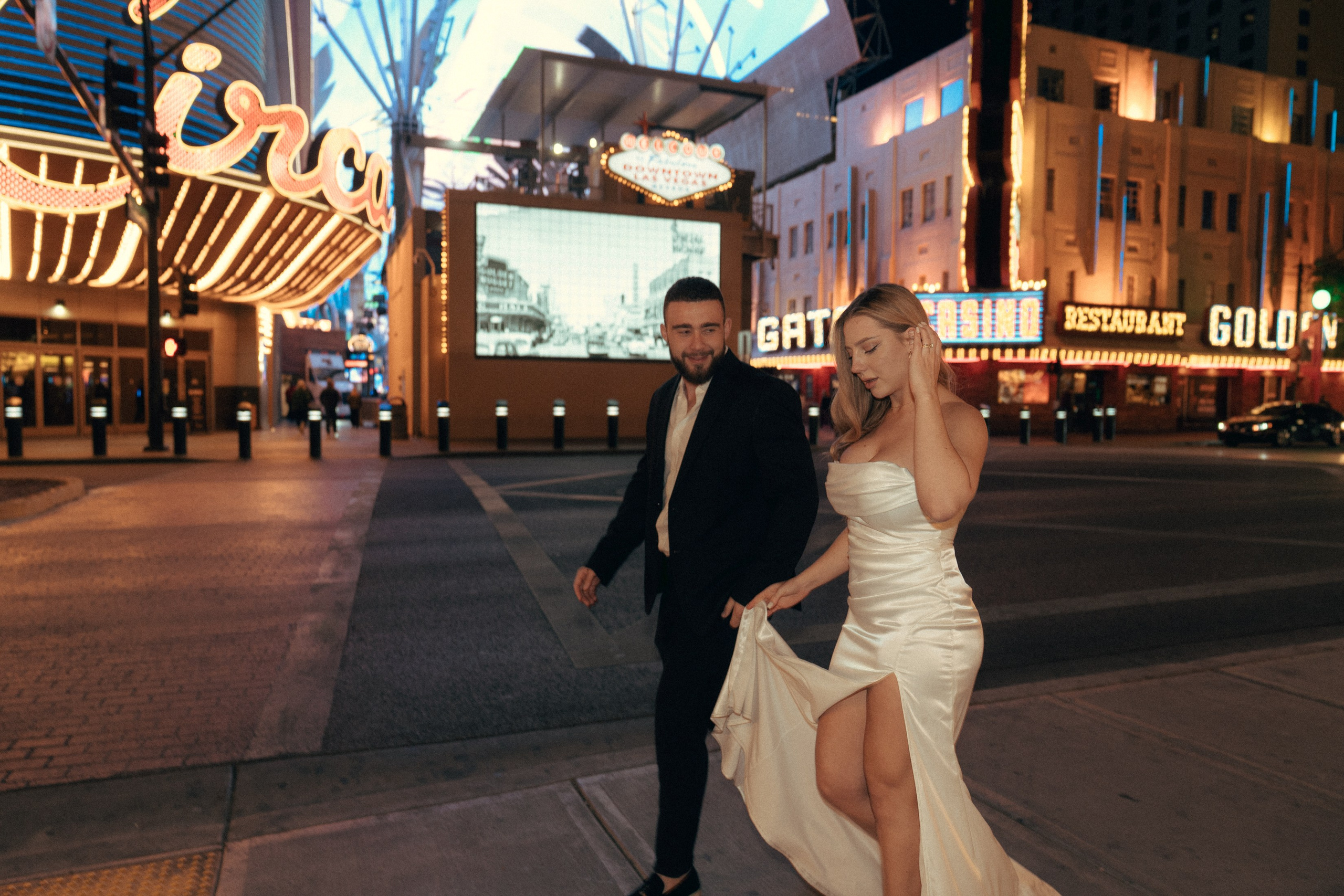 Anna&Vlad. Wedding & elopement photographer Viktoriya Kravtsov. Las Vegas