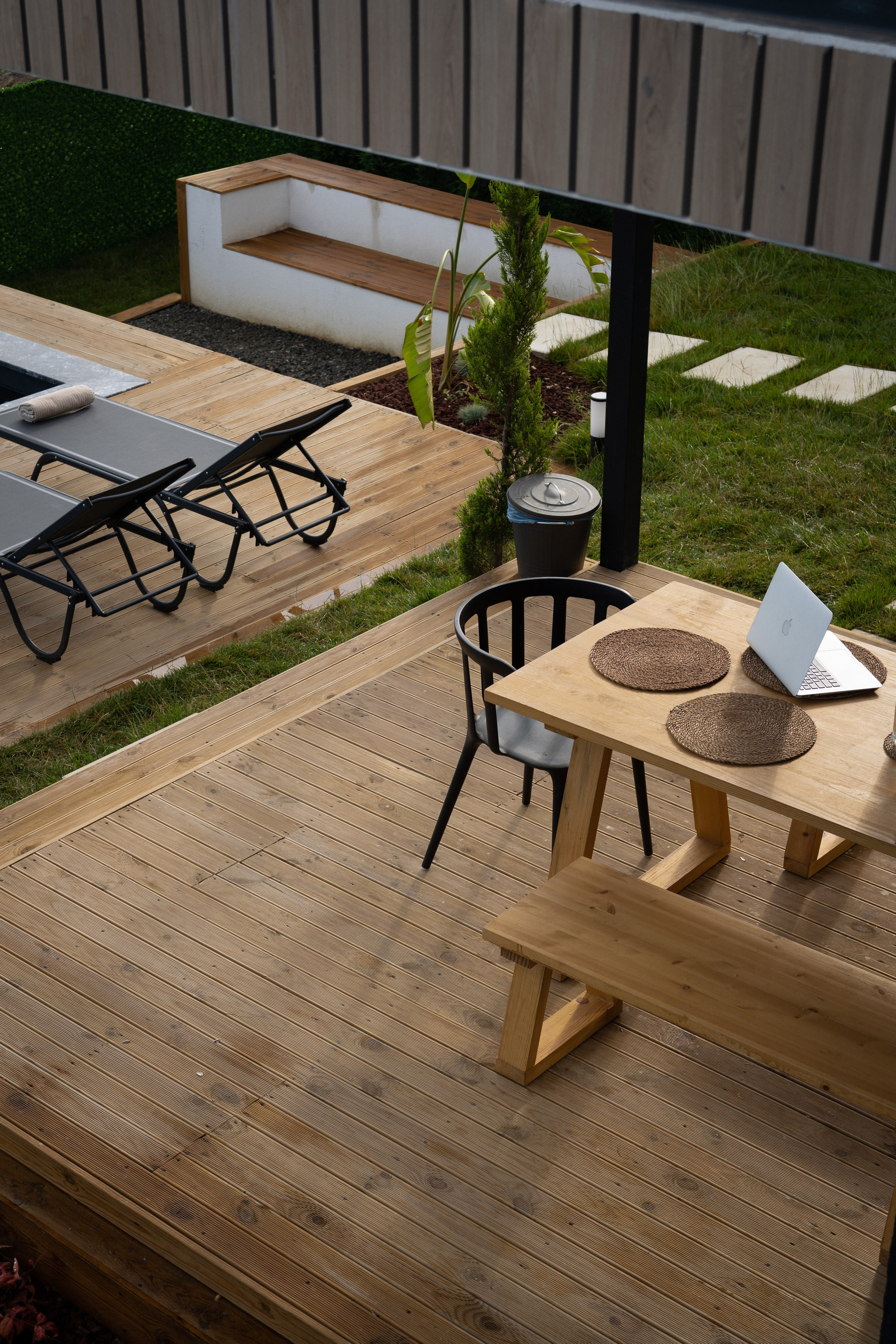 Pana Sapanca. Professional photographer and videographer specializing in filming hot