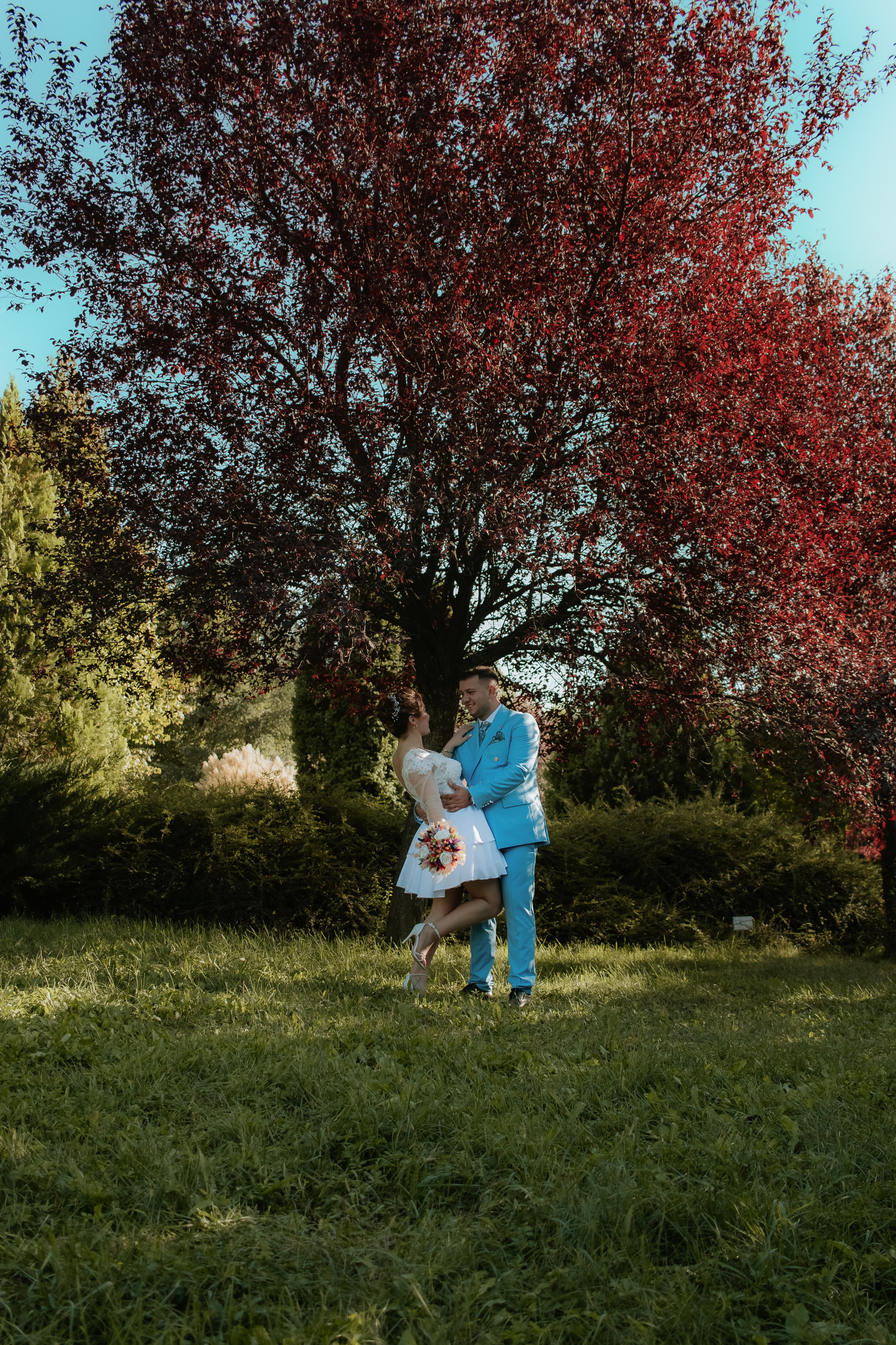 Ramona & Sebi. Fotograf si videograf — evenimente si studio