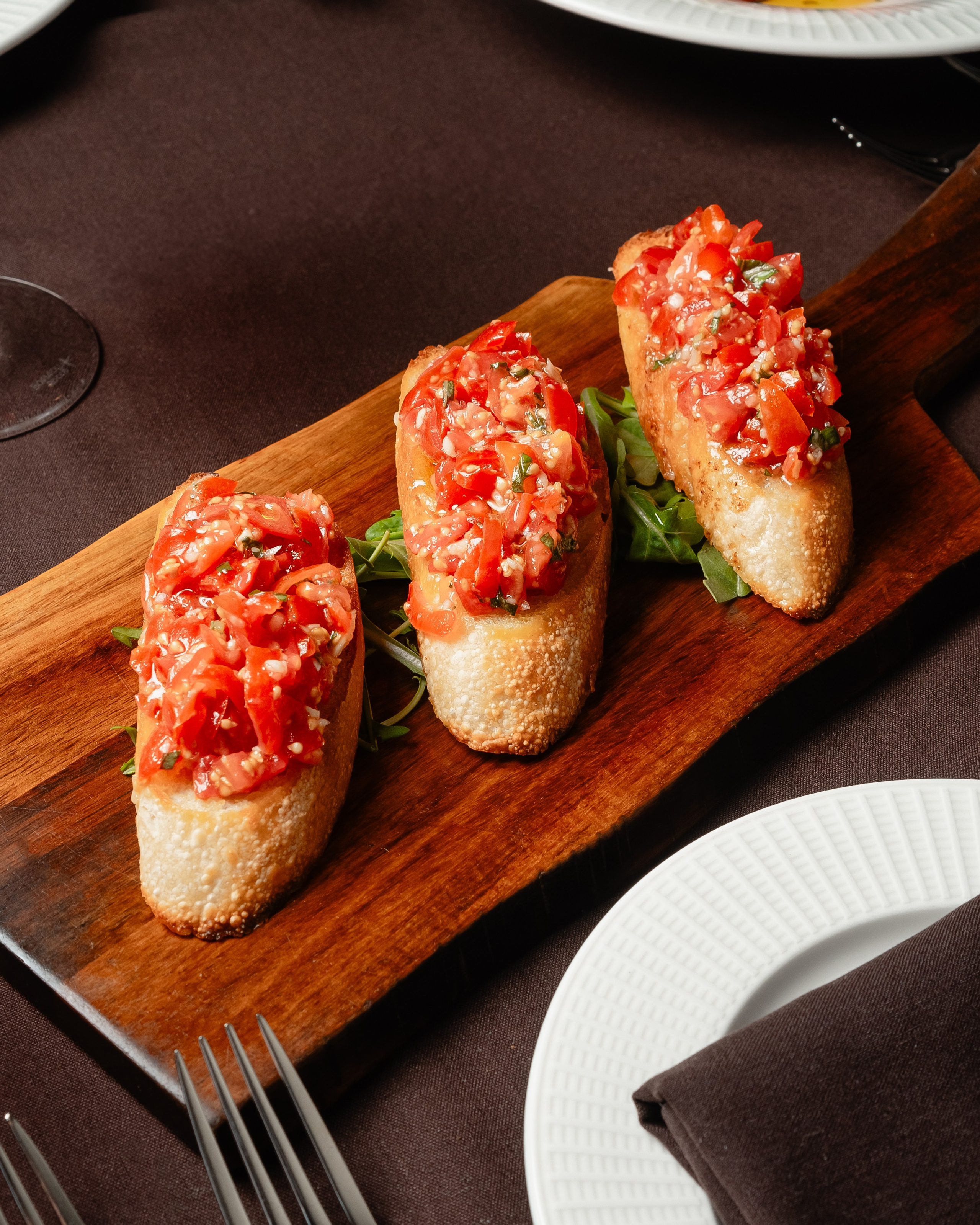 Luna. Welcome to my video and photo world!