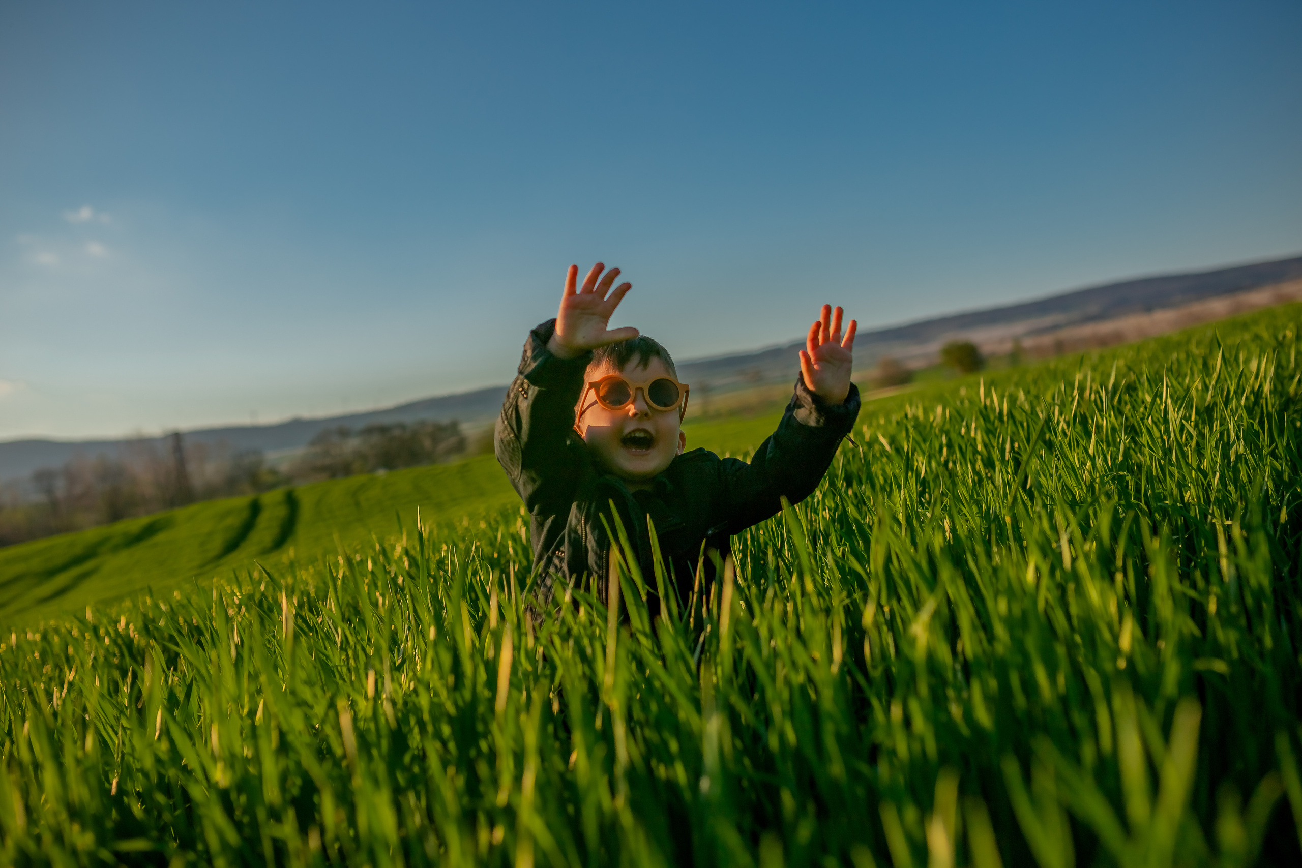 Разходка в полето. Фотограф Ирина Йотова