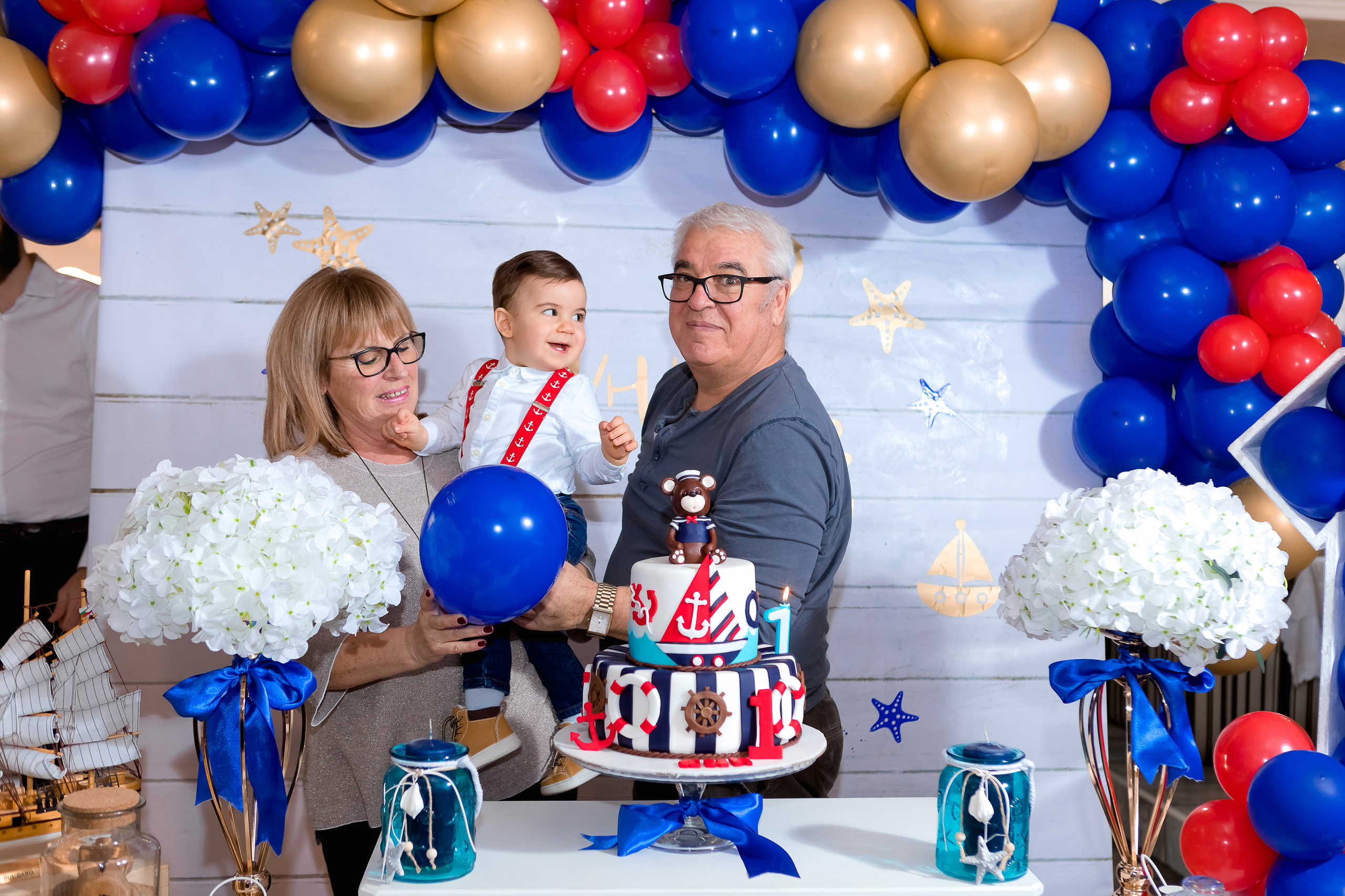 Първи Рожден Ден. Фотограф Ирина Йотова