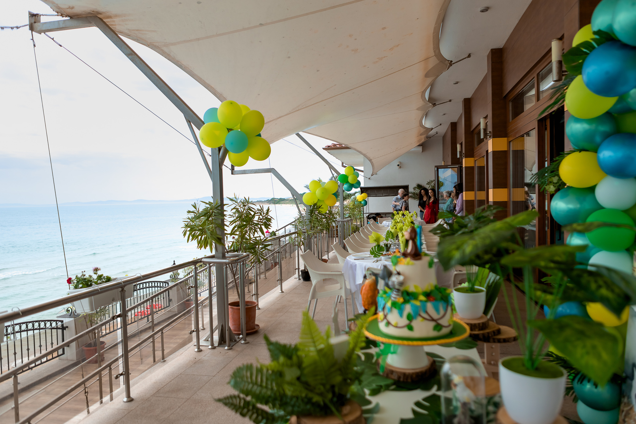 Първи Рожден Ден. Фотограф Ирина Йотова