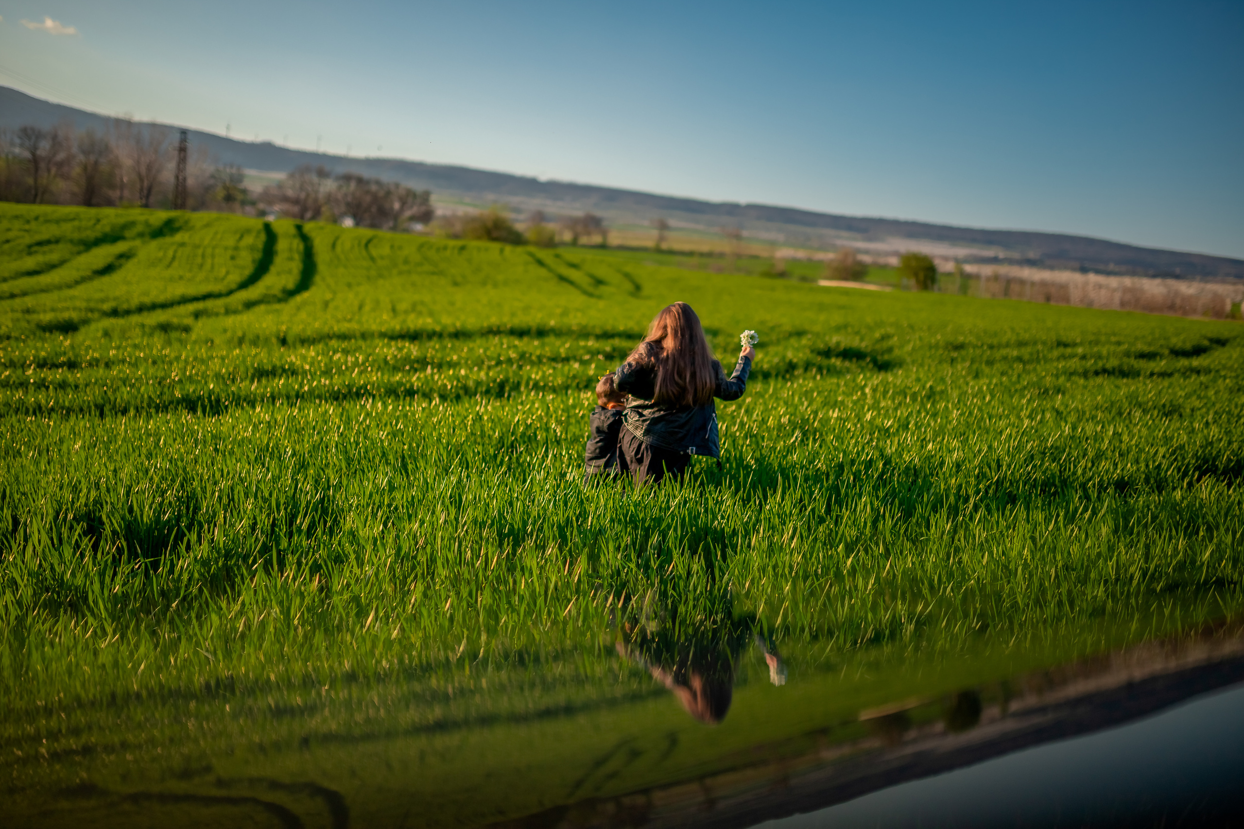 Разходка в полето. Фотограф Ирина Йотова
