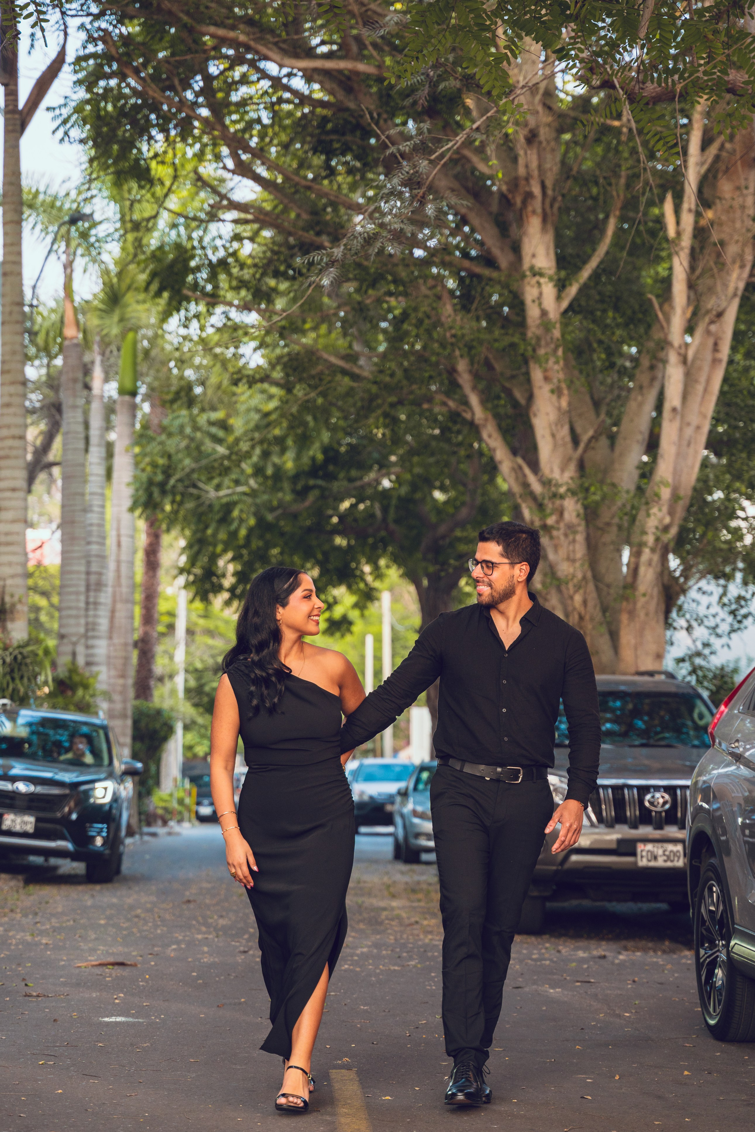 Gabriela+Hernesto. Fotógrafo de Bodas en Lima | Ronhy Altamirano. Fotografía narrativa y cinematográfica para bodas, quinceañeras y eventos exclusivos