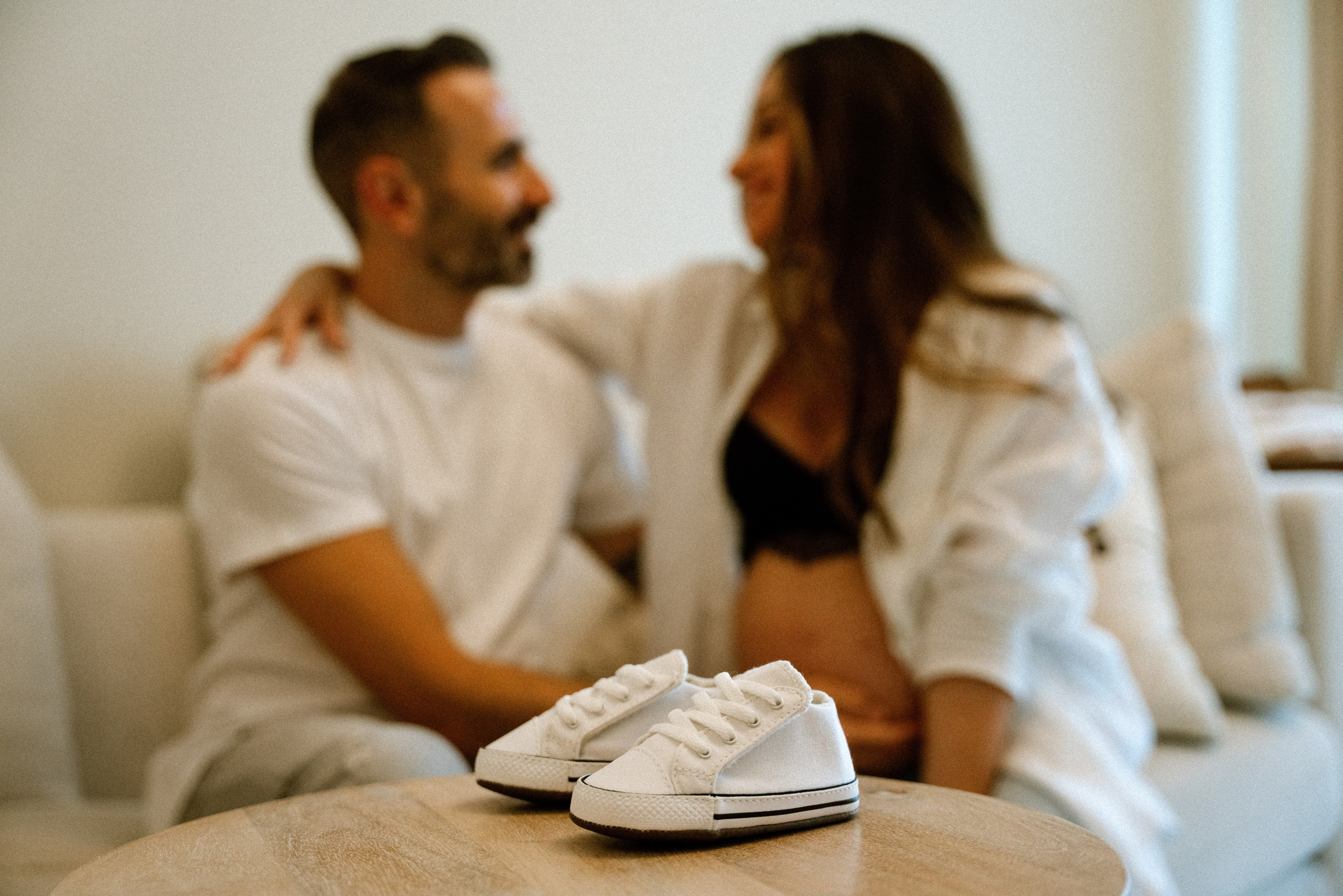 Cozy home session. Angela Iakovleva — Family Photographer in Dubai