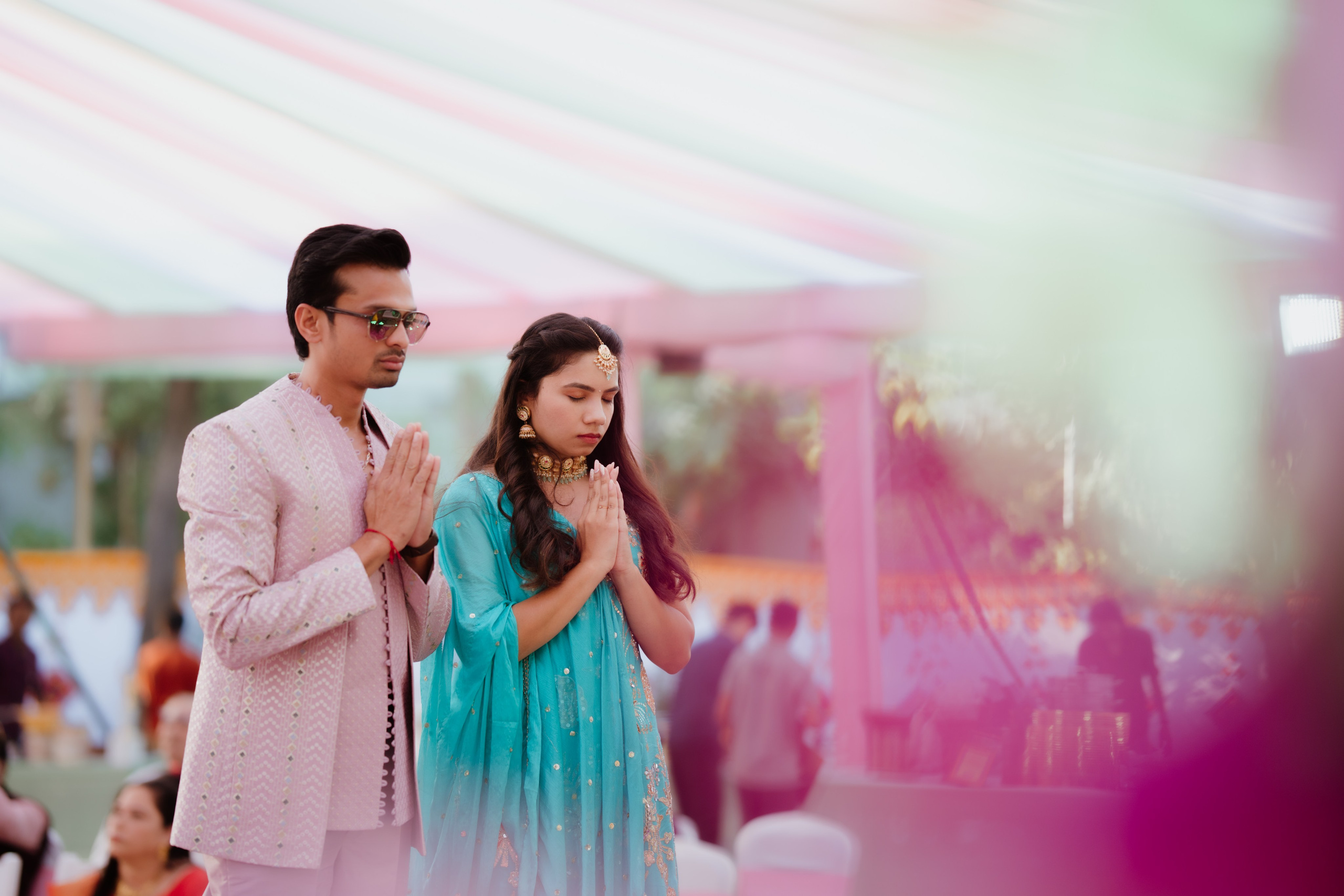WEDDINGS. Love Emotions Weddings