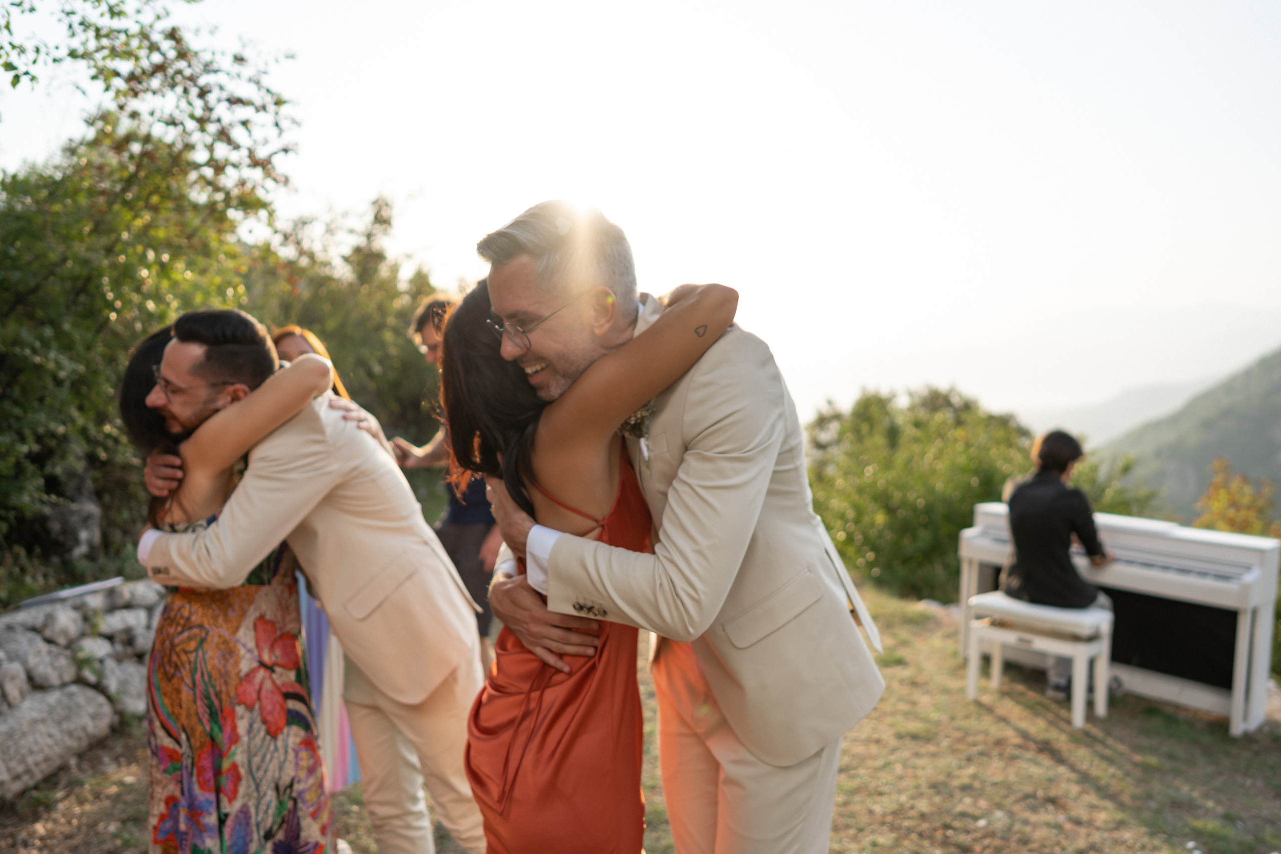 Однополая свадьба в Черногории с видом на Которский залив