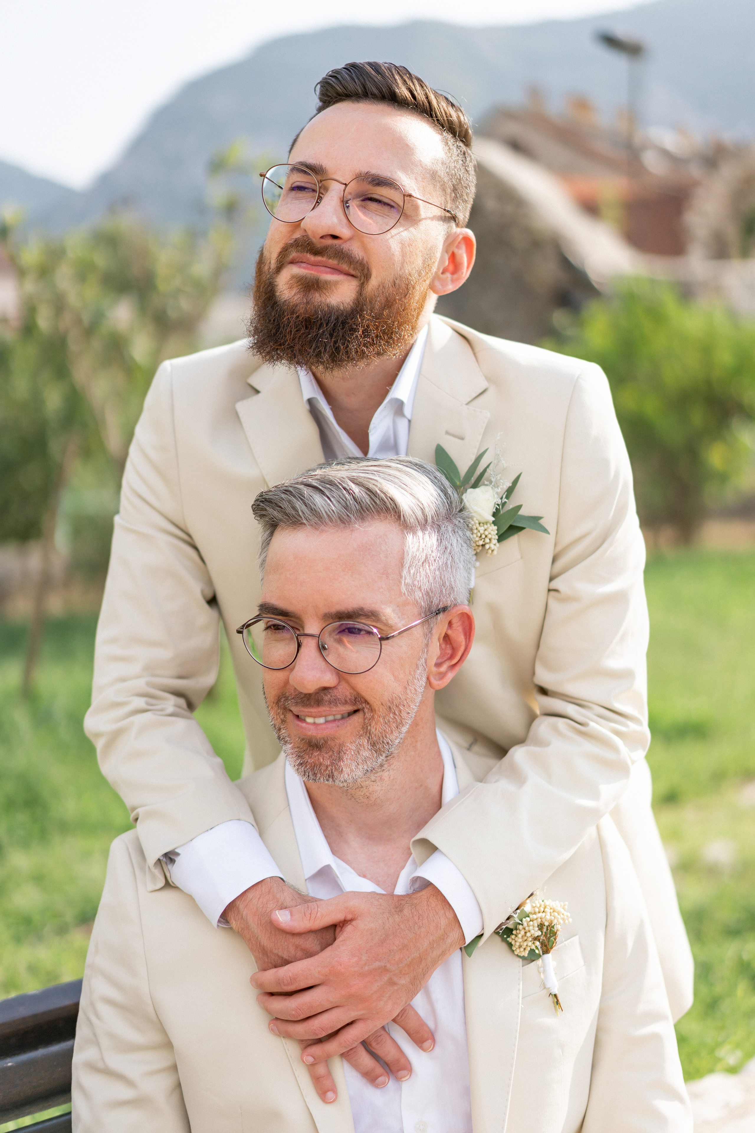 Однополая свадьба в Черногории с видом на Которский залив