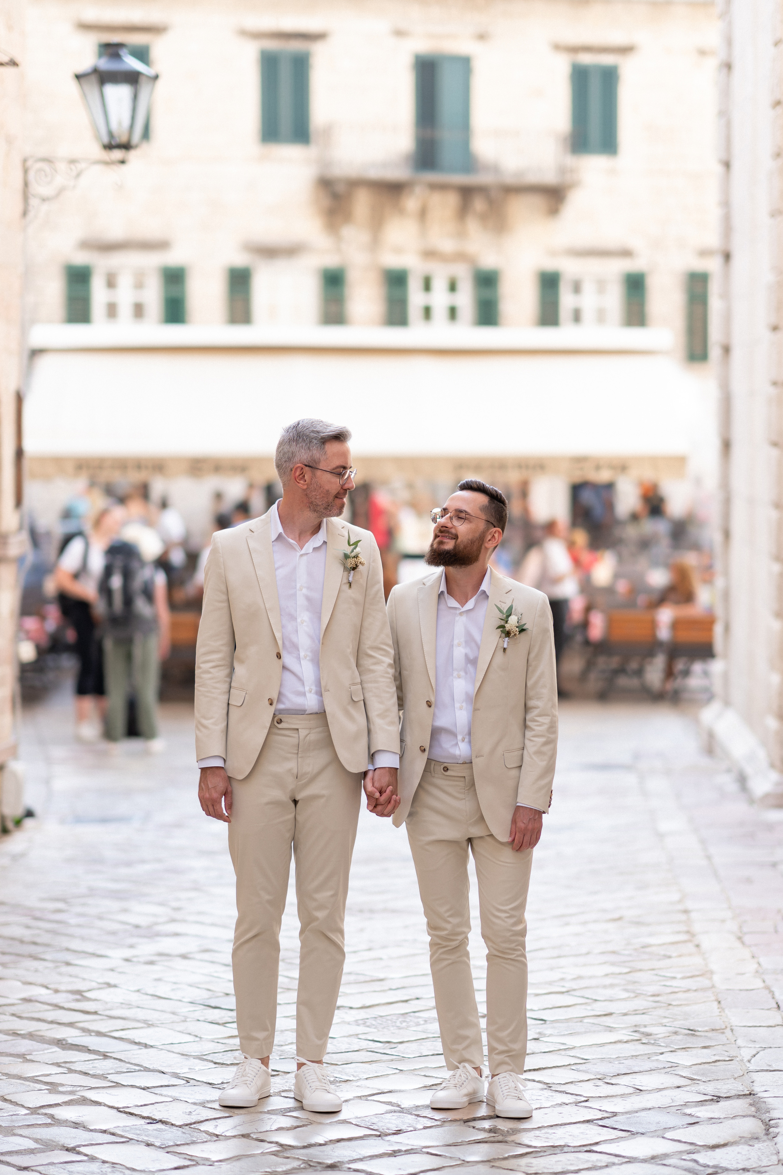 Однополая свадьба в Черногории с видом на Которский залив