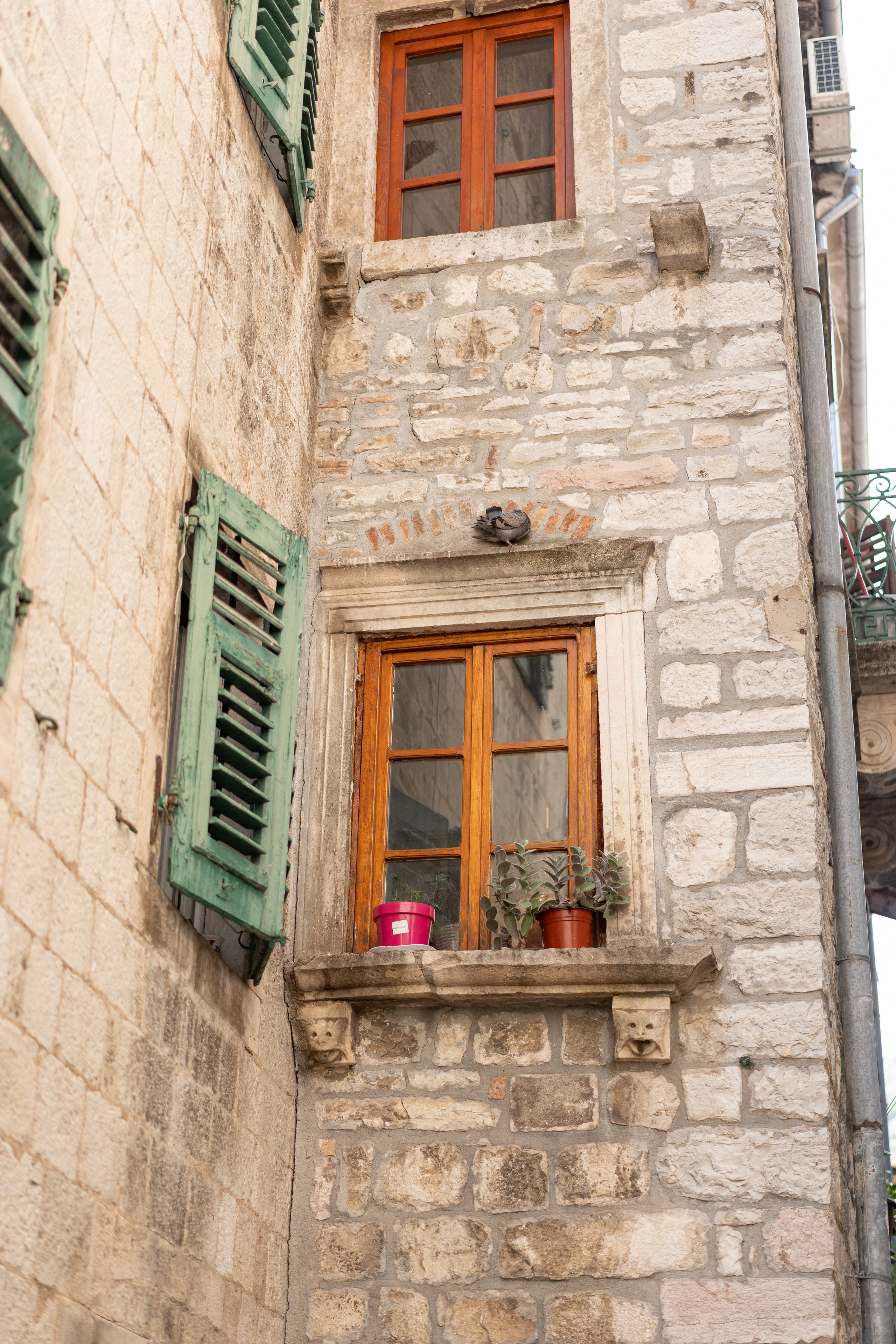 Однополая свадьба в Черногории с видом на Которский залив