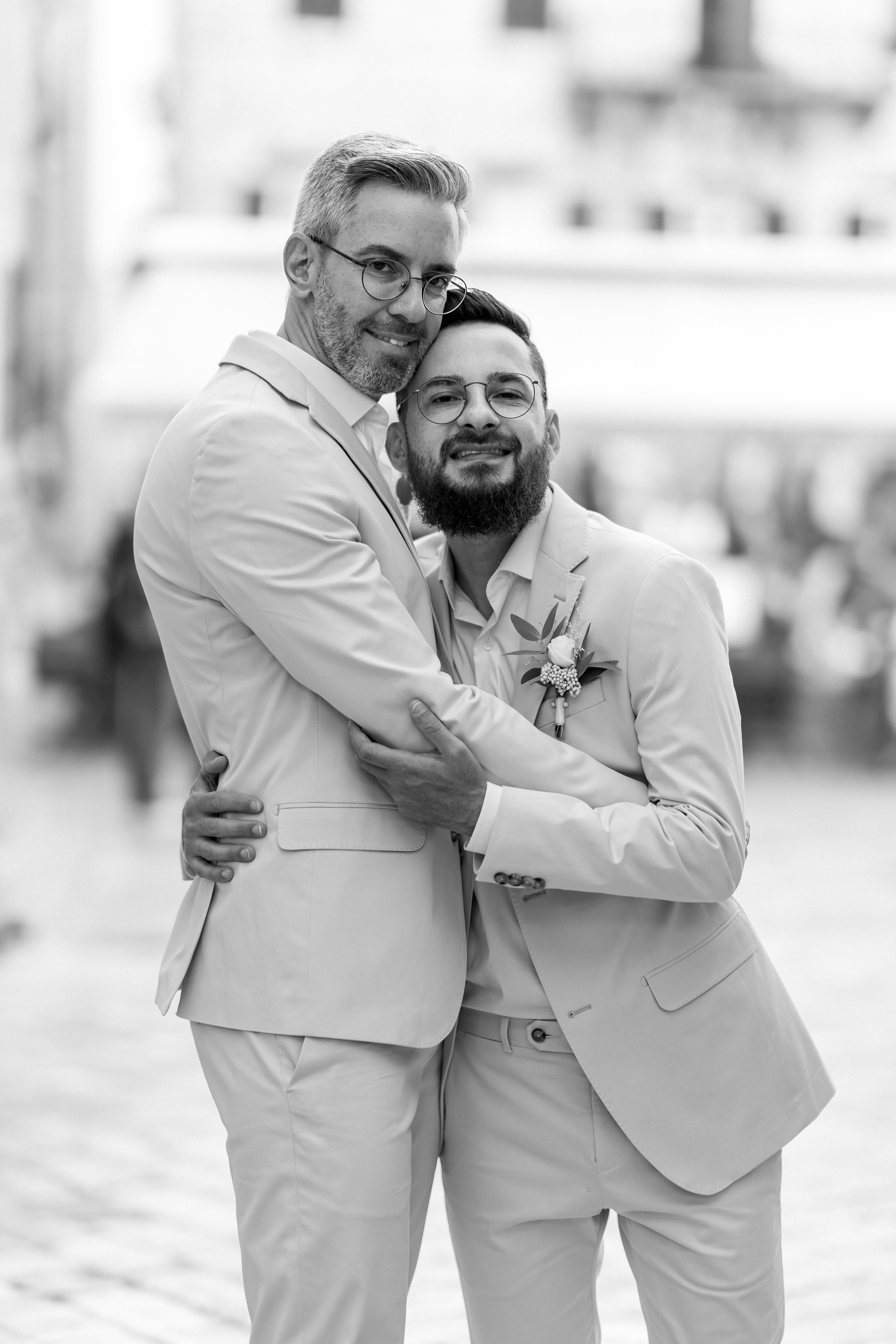 Однополая свадьба в Черногории с видом на Которский залив