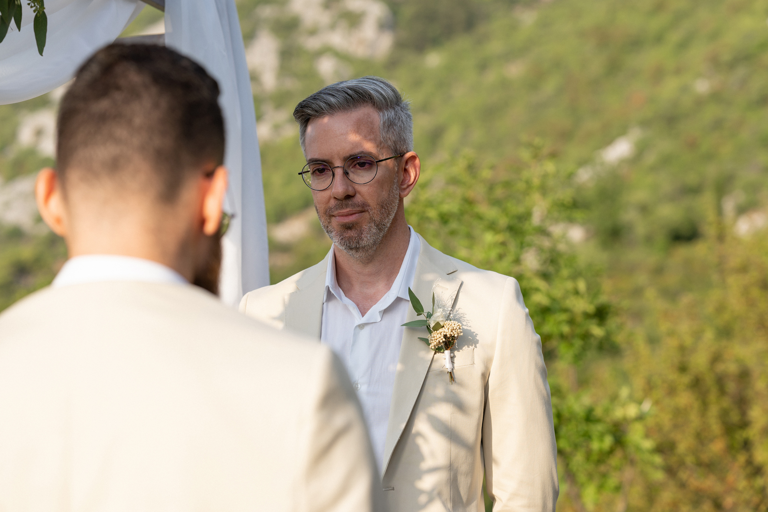 Однополая свадьба в Черногории с видом на Которский залив