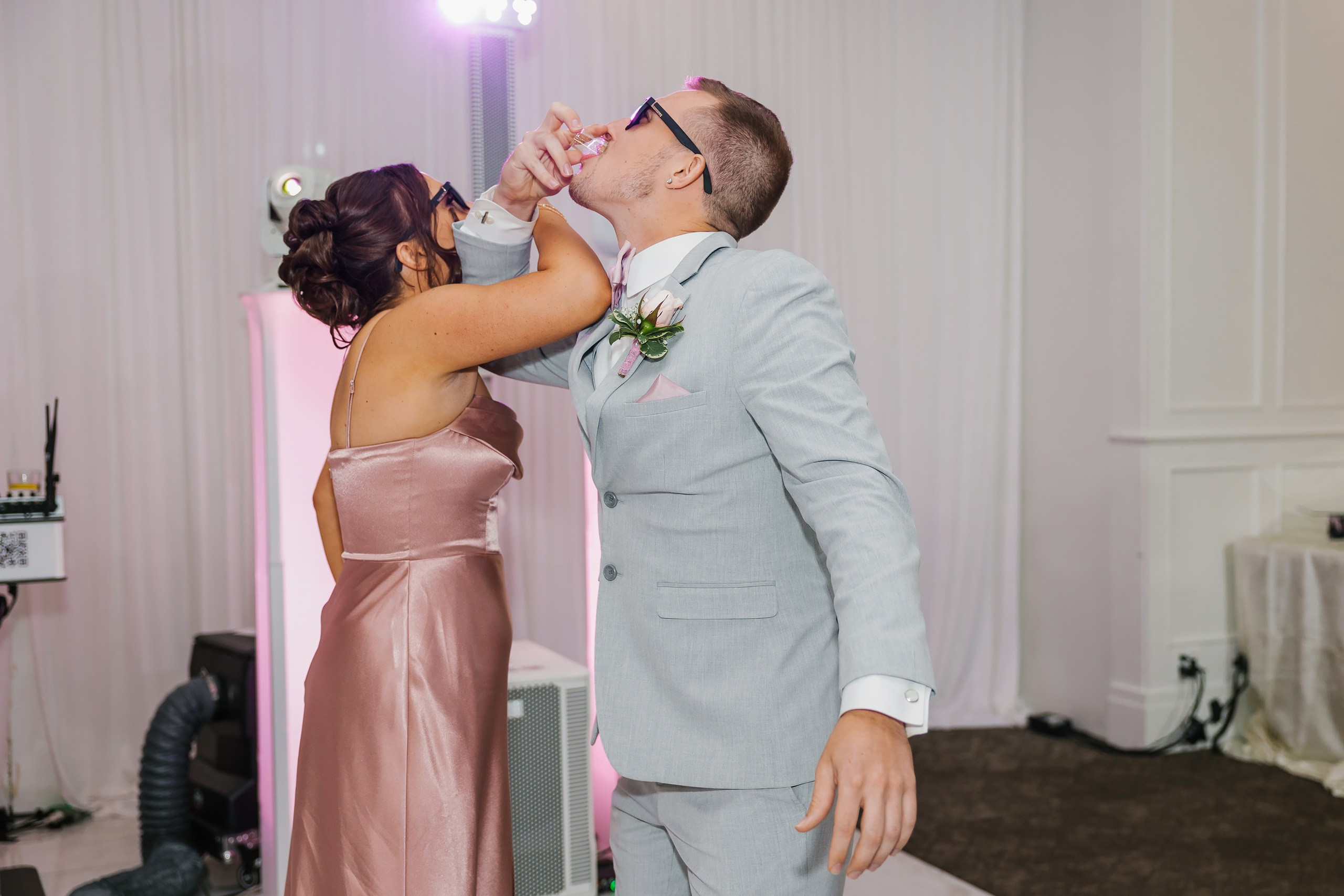 31.08.2024 Wedding. Wedding family event photographer in Chicago Nick Yushevich