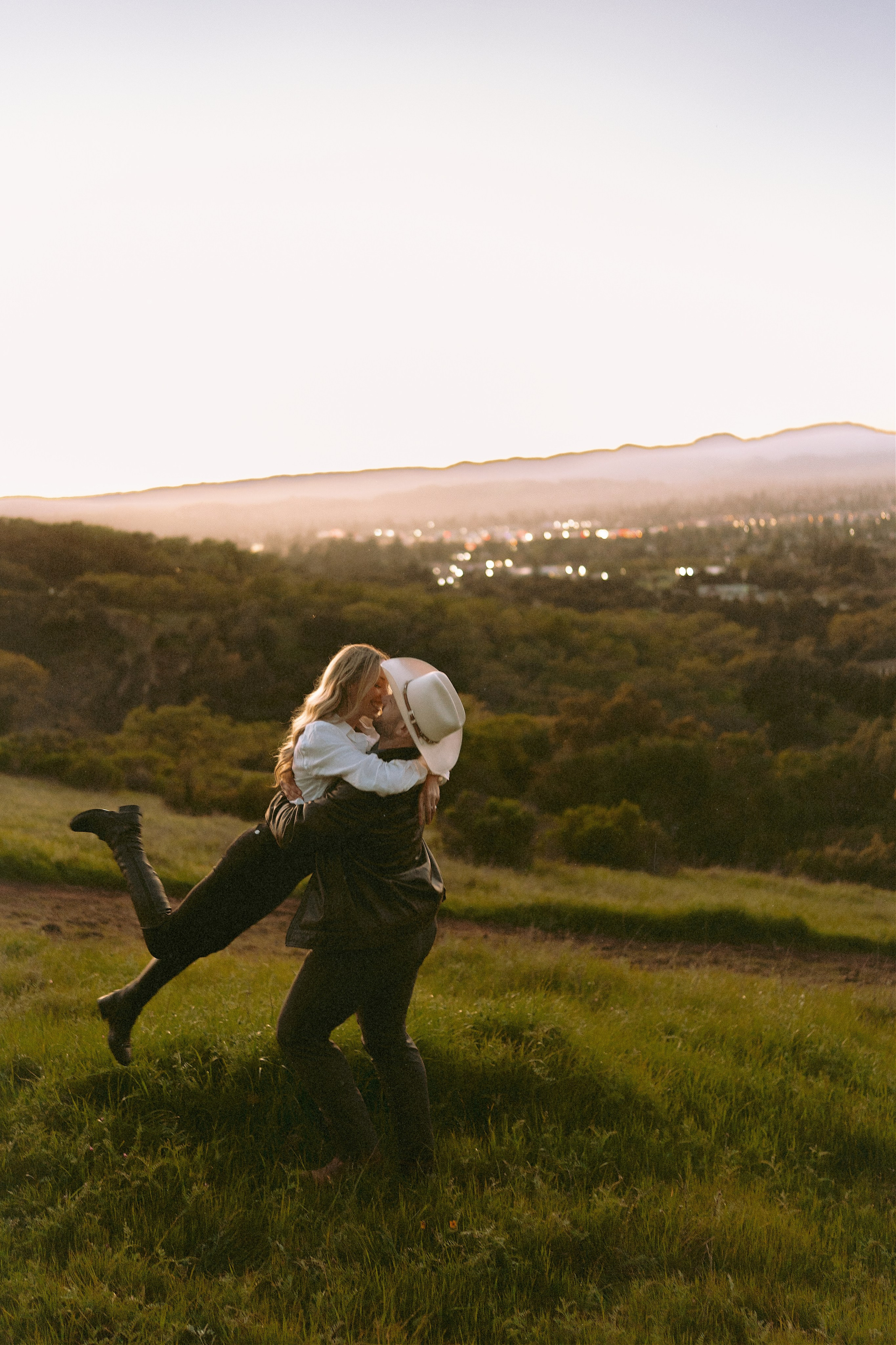 Engagement with Horses, Napa, Northern California. Wedding Photography & Videography Team in California, Los Angeles, San Francisco, San Diego and Travel