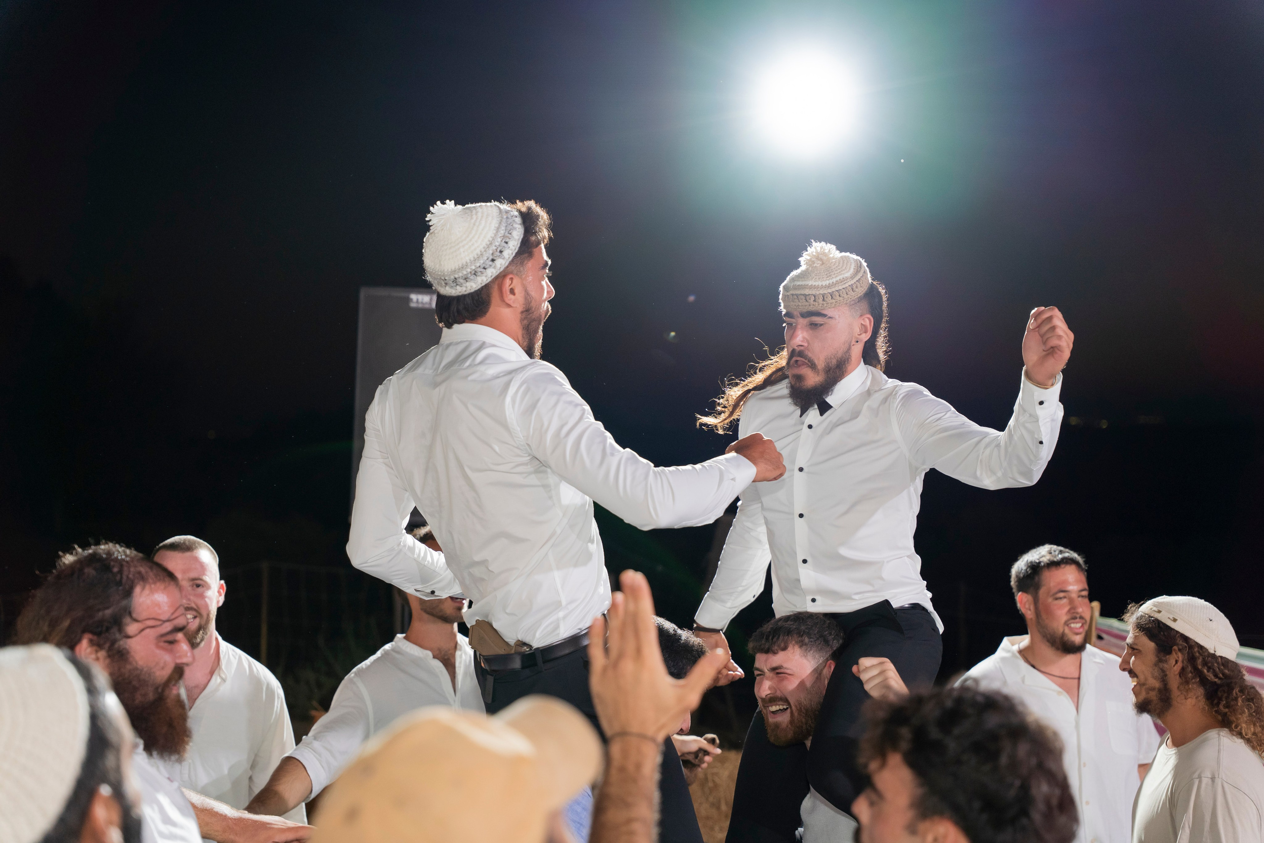 אביה ואחיה. יוסף מזרחי צילום חתונה, ברית וזוגיות. צלם מקצועי שאוהב להוציא אתכם הכי יפים ברגעים הכי מרגשים