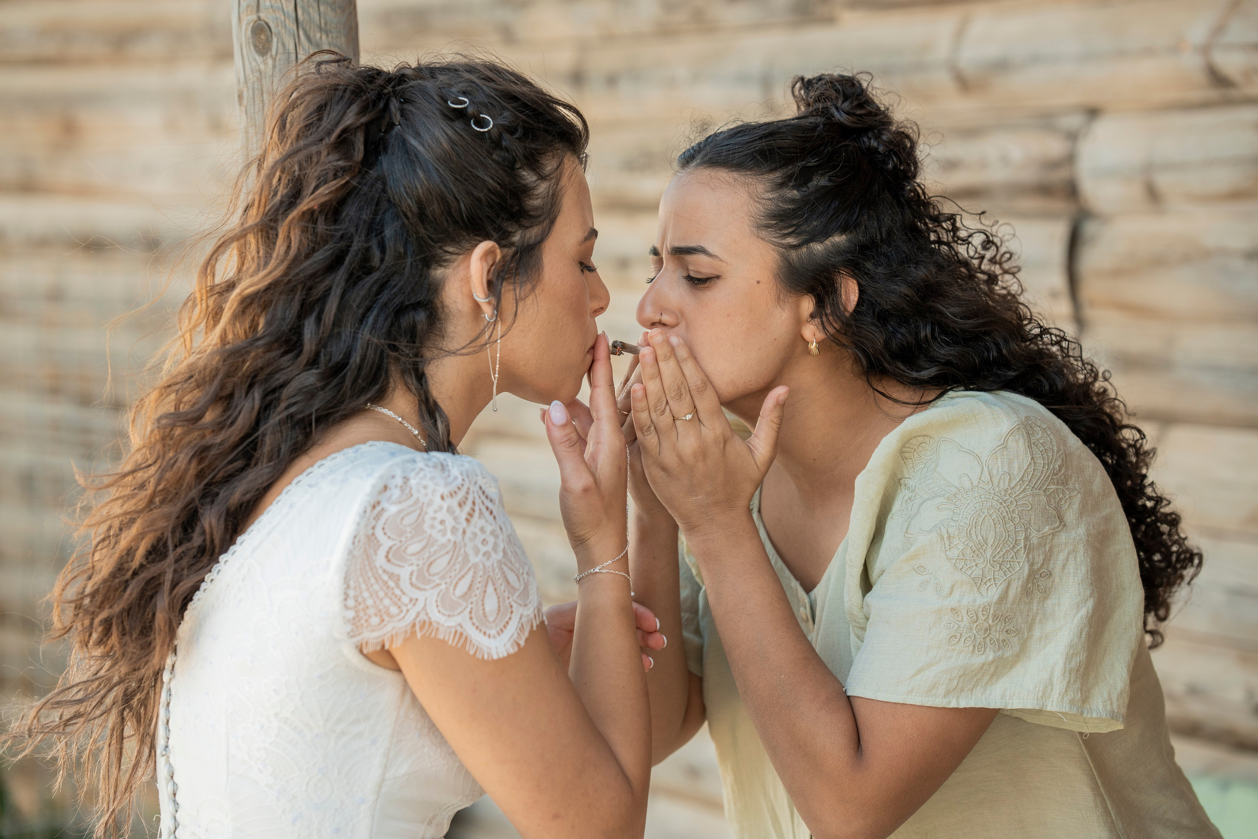 אביה ואחיה. יוסף מזרחי צילום חתונה, ברית וזוגיות. צלם מקצועי שאוהב להוציא אתכם הכי יפים ברגעים הכי מרגשים