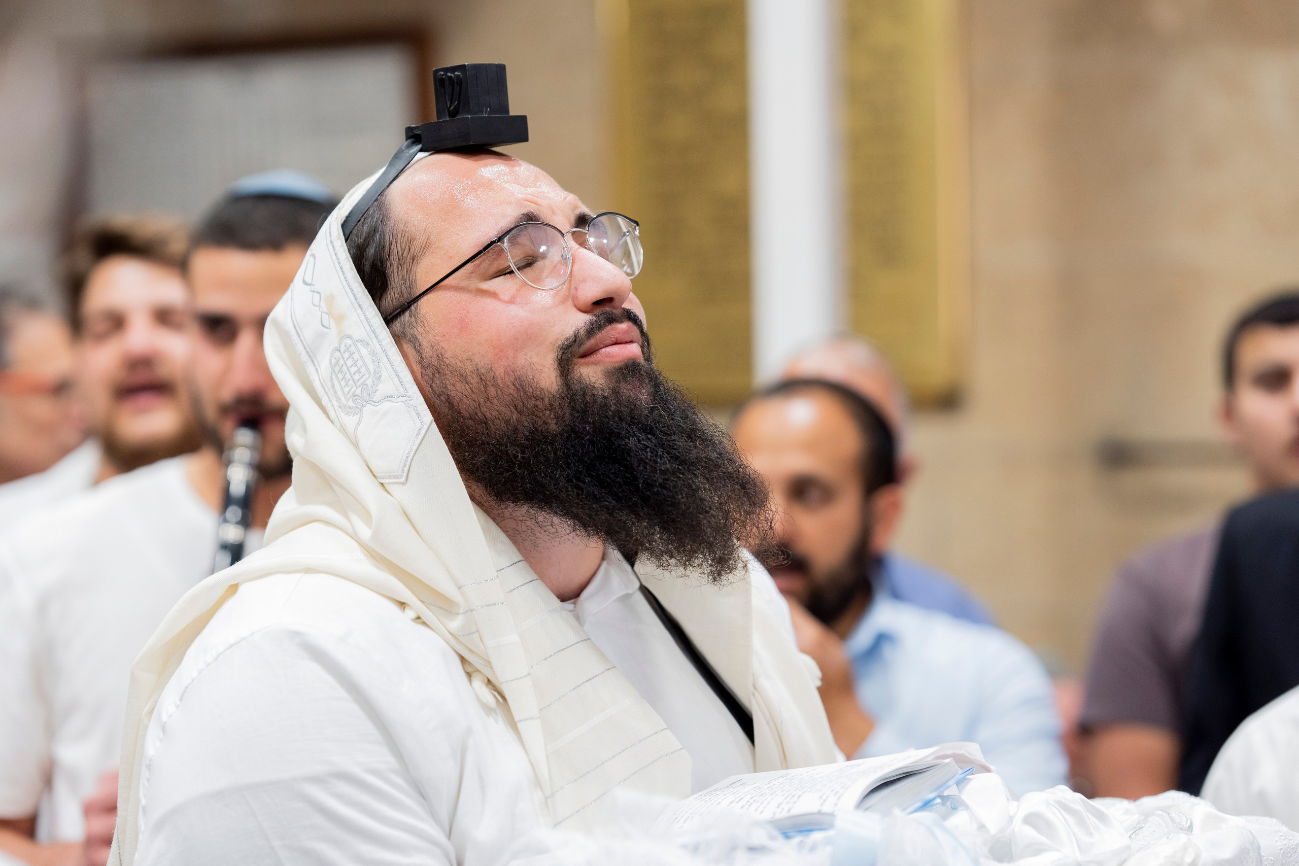 הברית של נחמן חזן. יוסף מזרחי צילום חתונה, ברית וזוגיות. צלם מקצועי שאוהב להוציא אתכם הכי יפים ברגעים הכי מרגשים