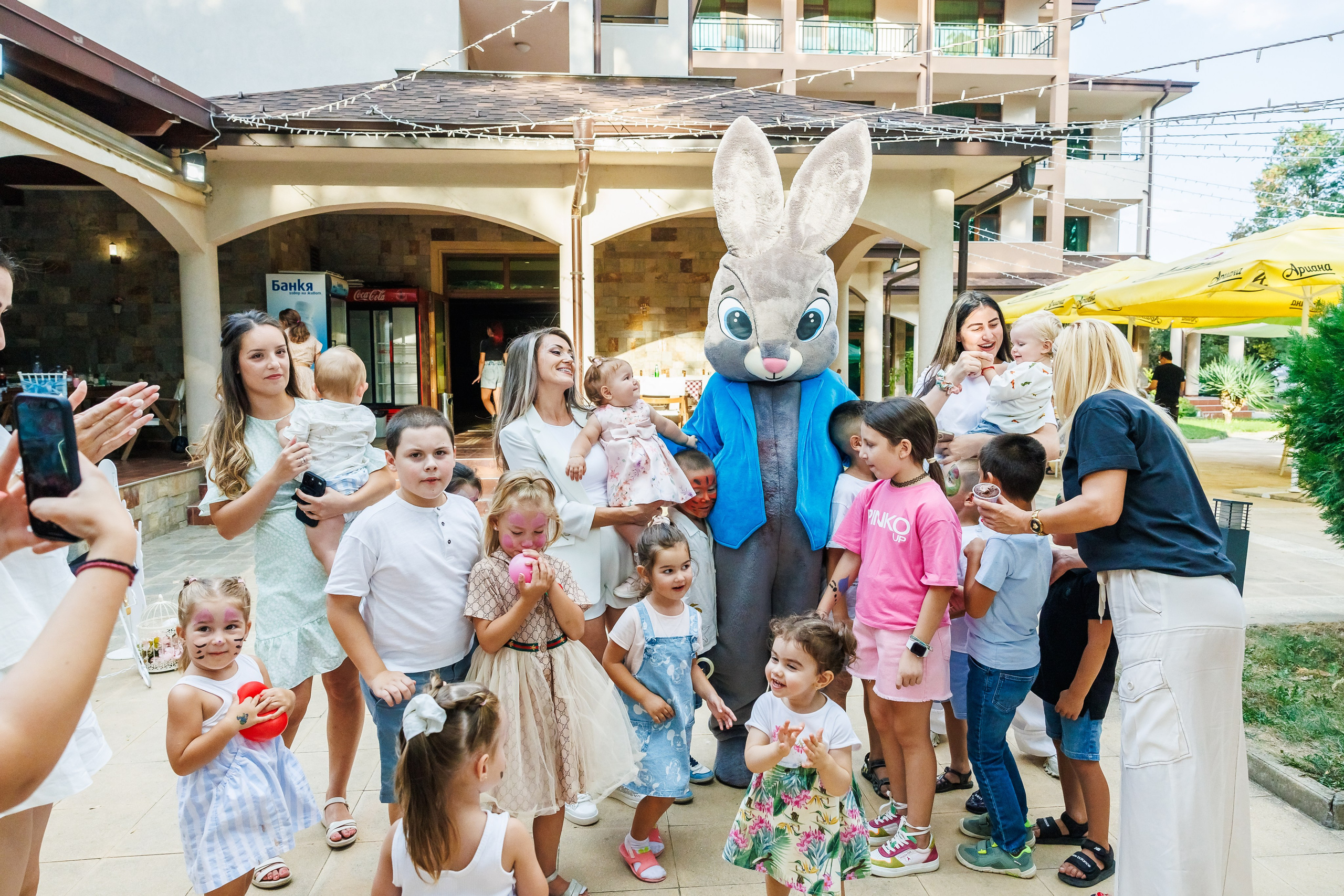 Честит 1 Рожден Ден. Фотограф Ирина Йотова