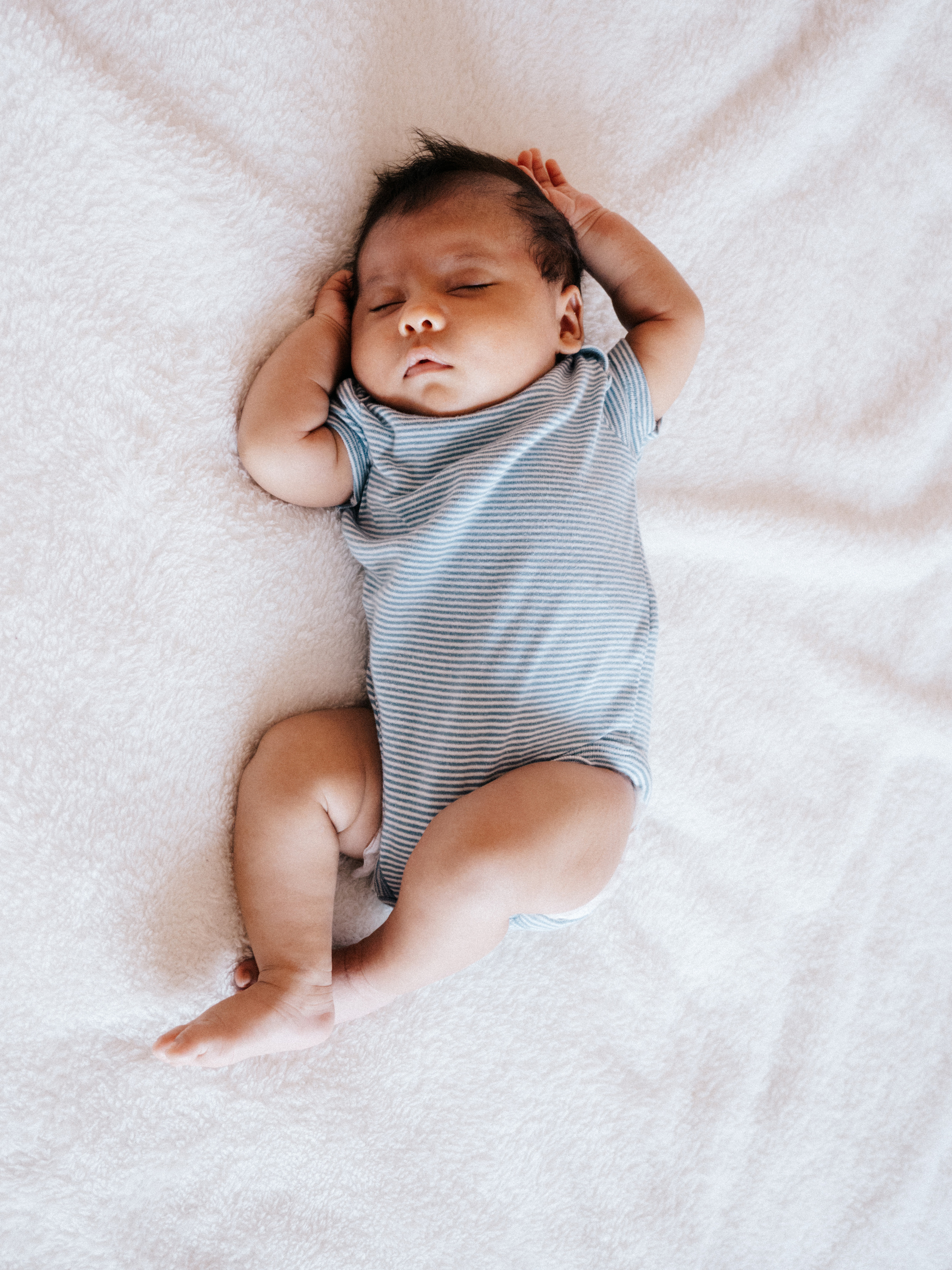 Newborn. Wedding and Family Photography Montreal Muriel Oe Photo