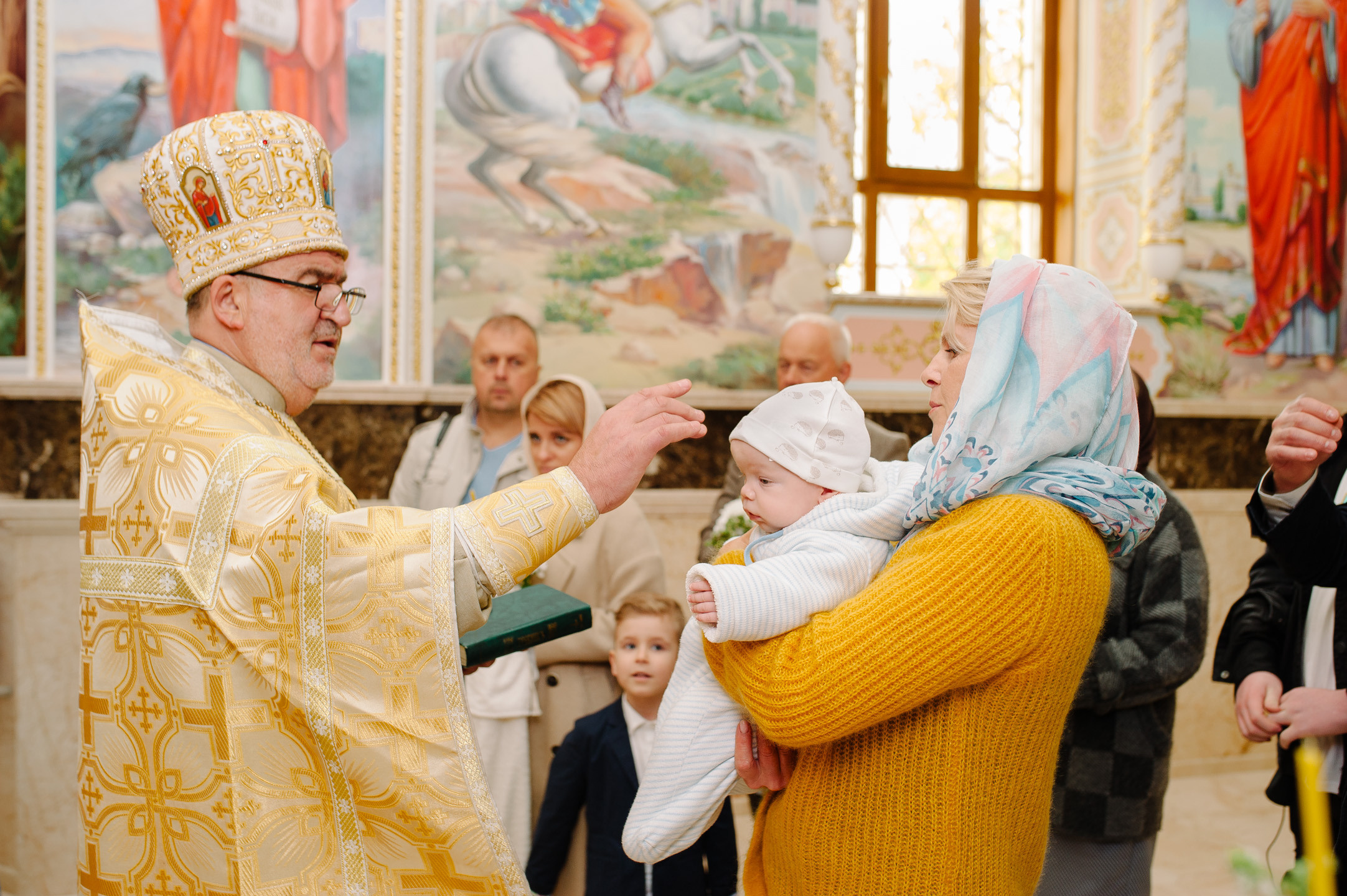 Крестины Ярика. Семейный фотограф в Кишинёве THOMAS SHTIFT