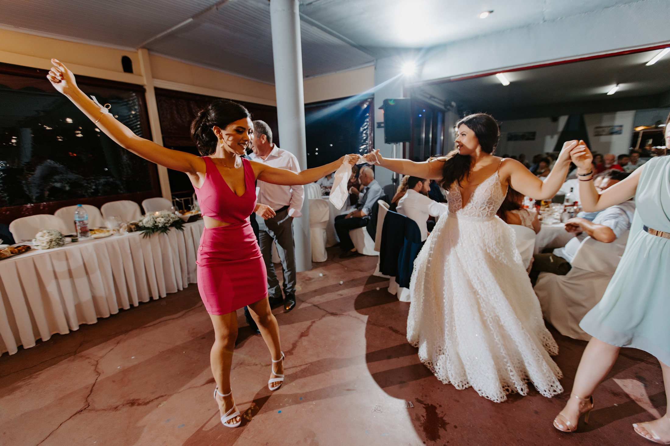 Irini & Kostantinos. Fotograf și videograf de nuntă R. Moldova, Romania