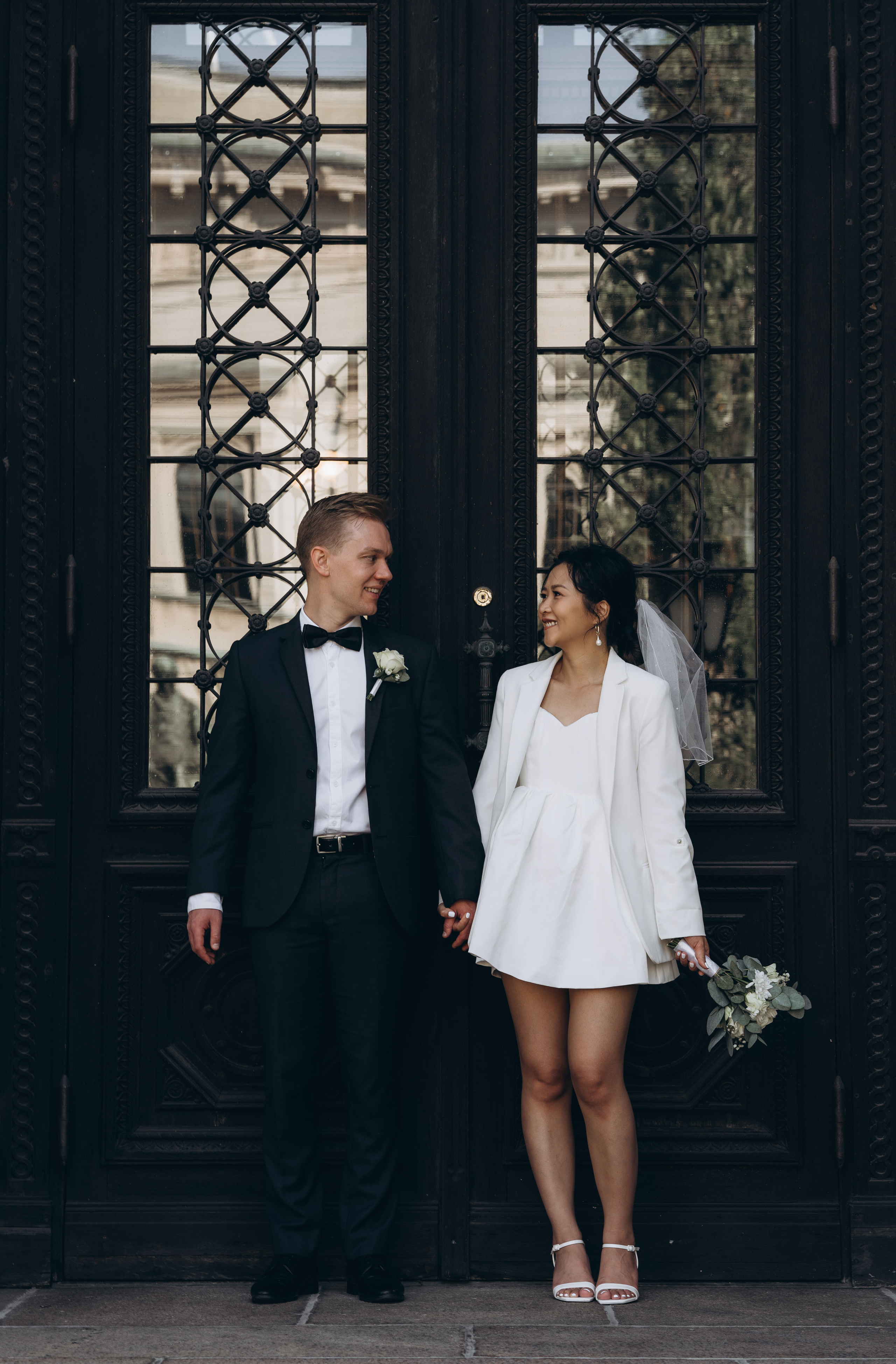 Wedding, couple, lovestory. Wedding and portrait photographer in Helsinki Vickan O