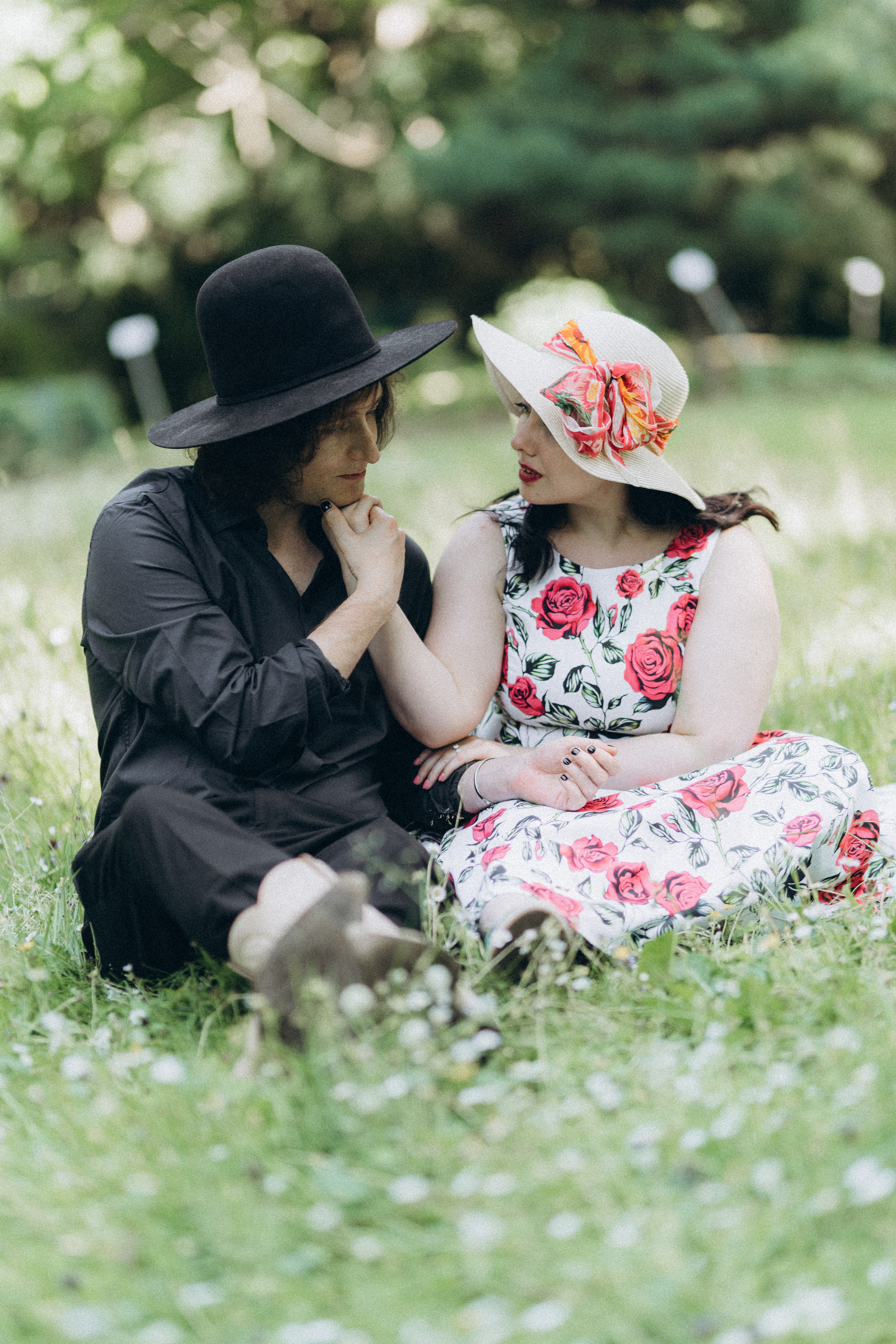 Family, photoshoot, couple. Wedding and potrait photographer in Helsinki Vickan O