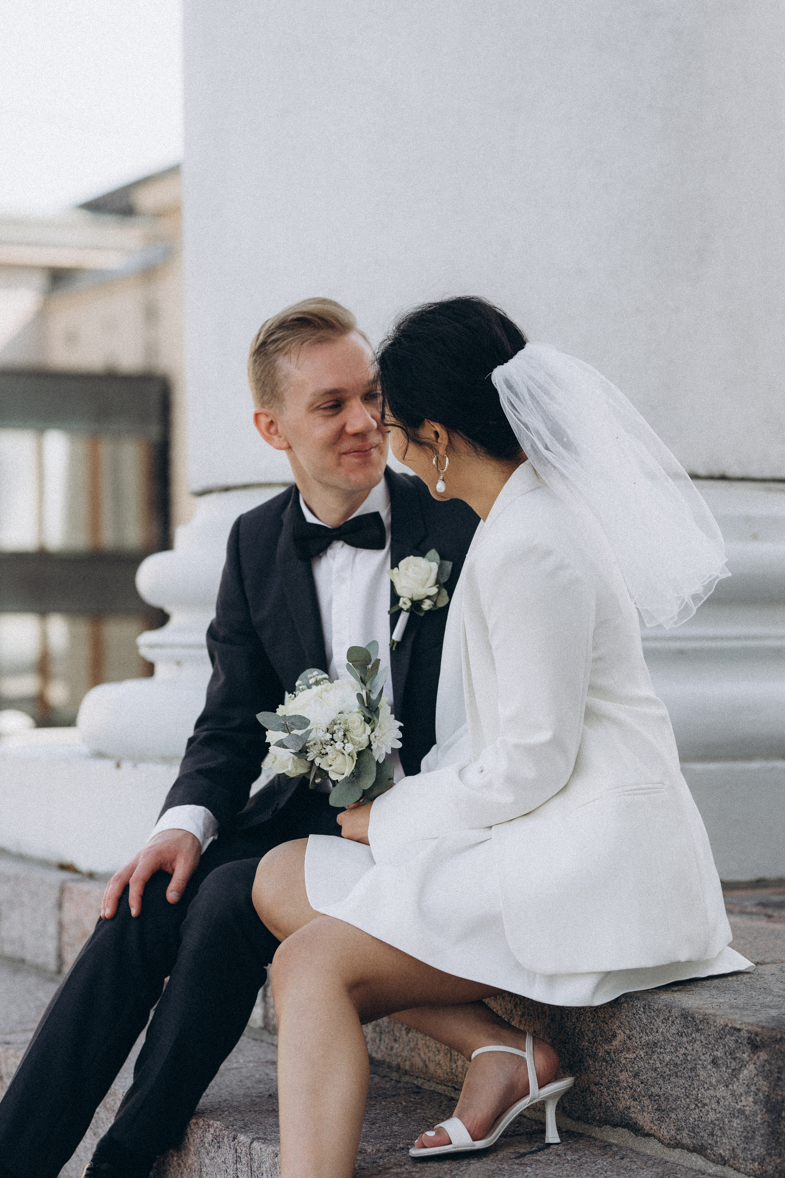 Wedding, couple, lovestory. Wedding and portrait photographer in Helsinki Vickan O