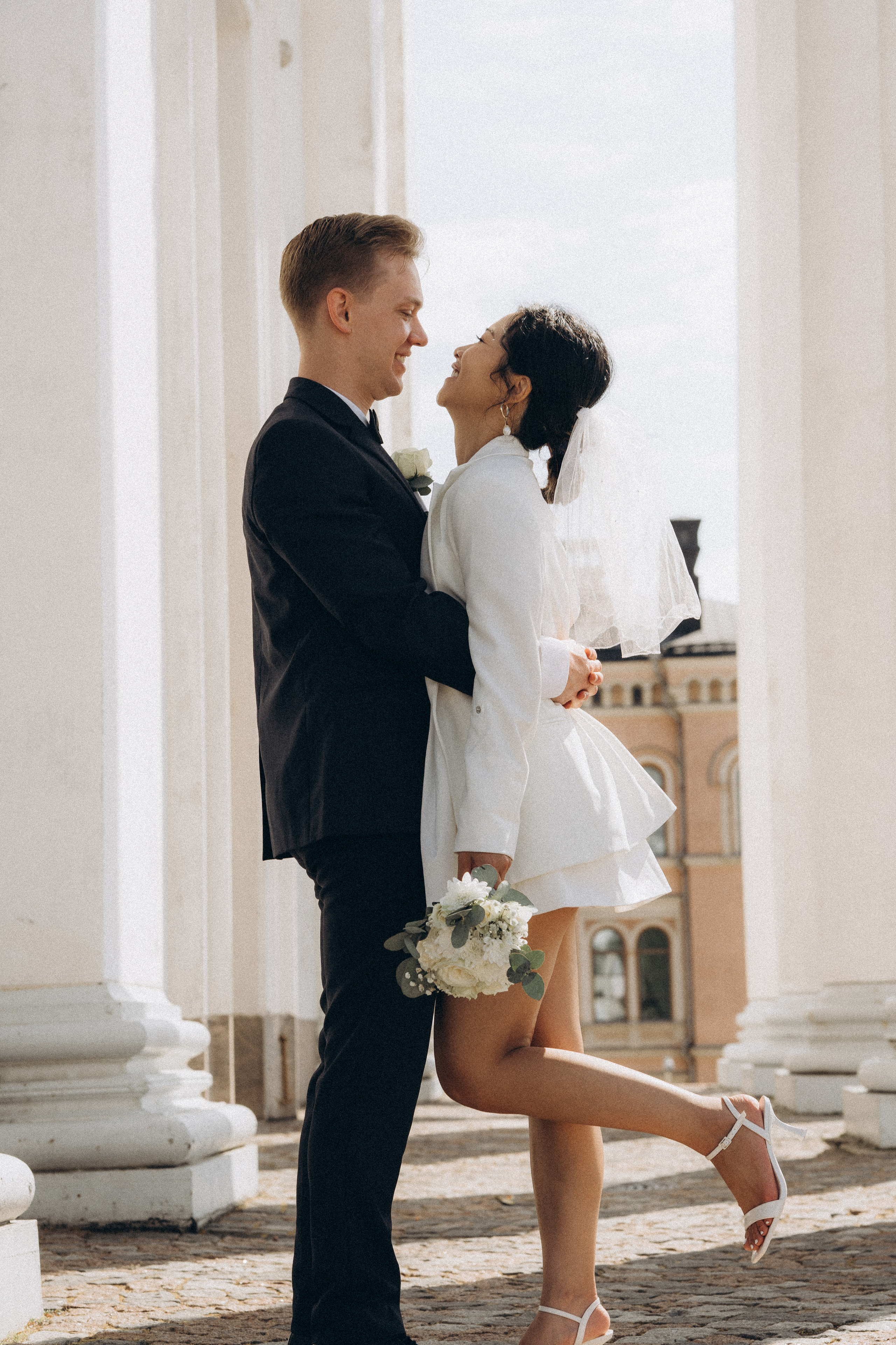 Wedding, couple, lovestory. Wedding and portrait photographer in Helsinki Vickan O