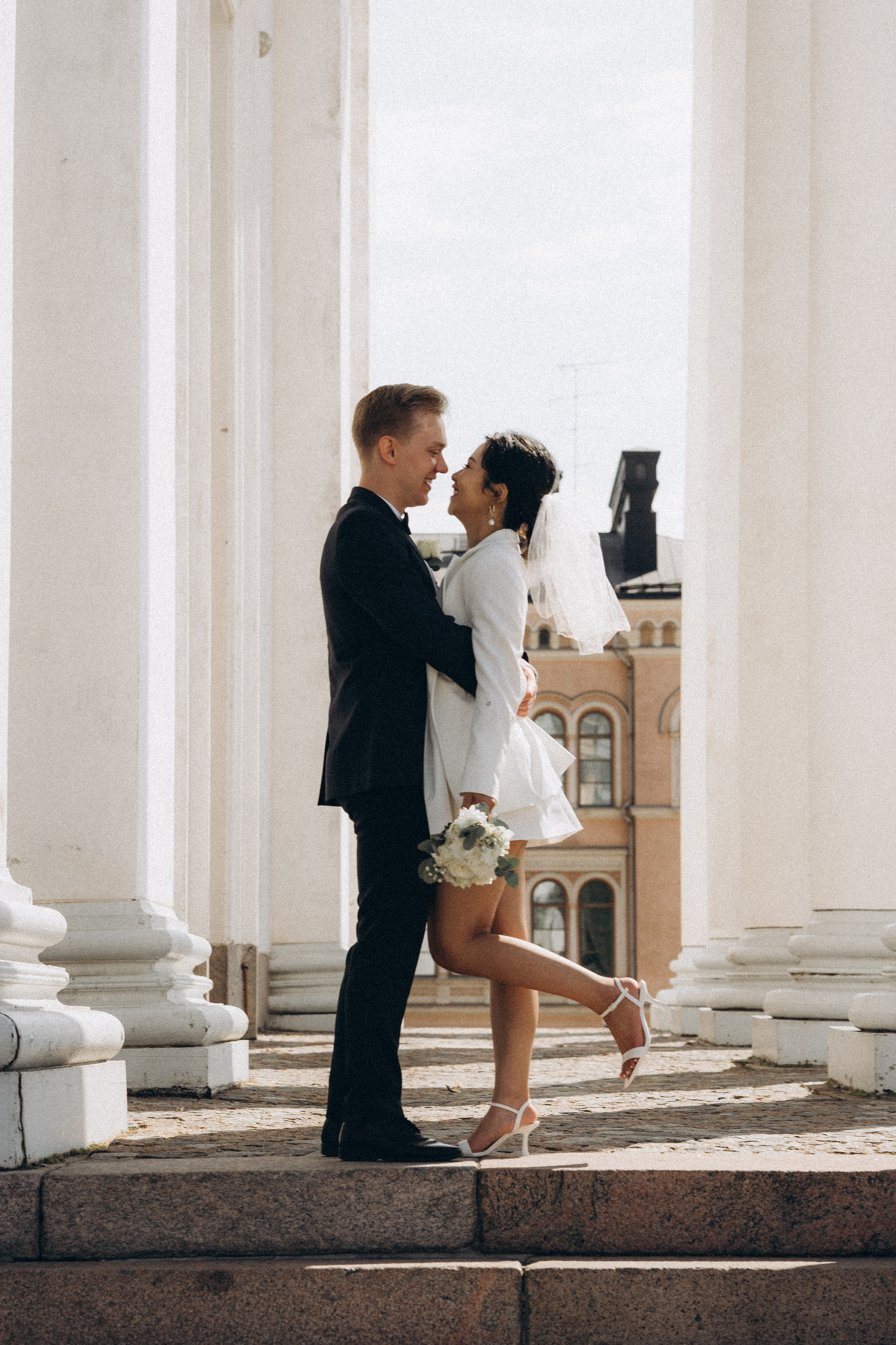 Wedding, couple, lovestory. Wedding and portrait photographer in Helsinki Vickan O