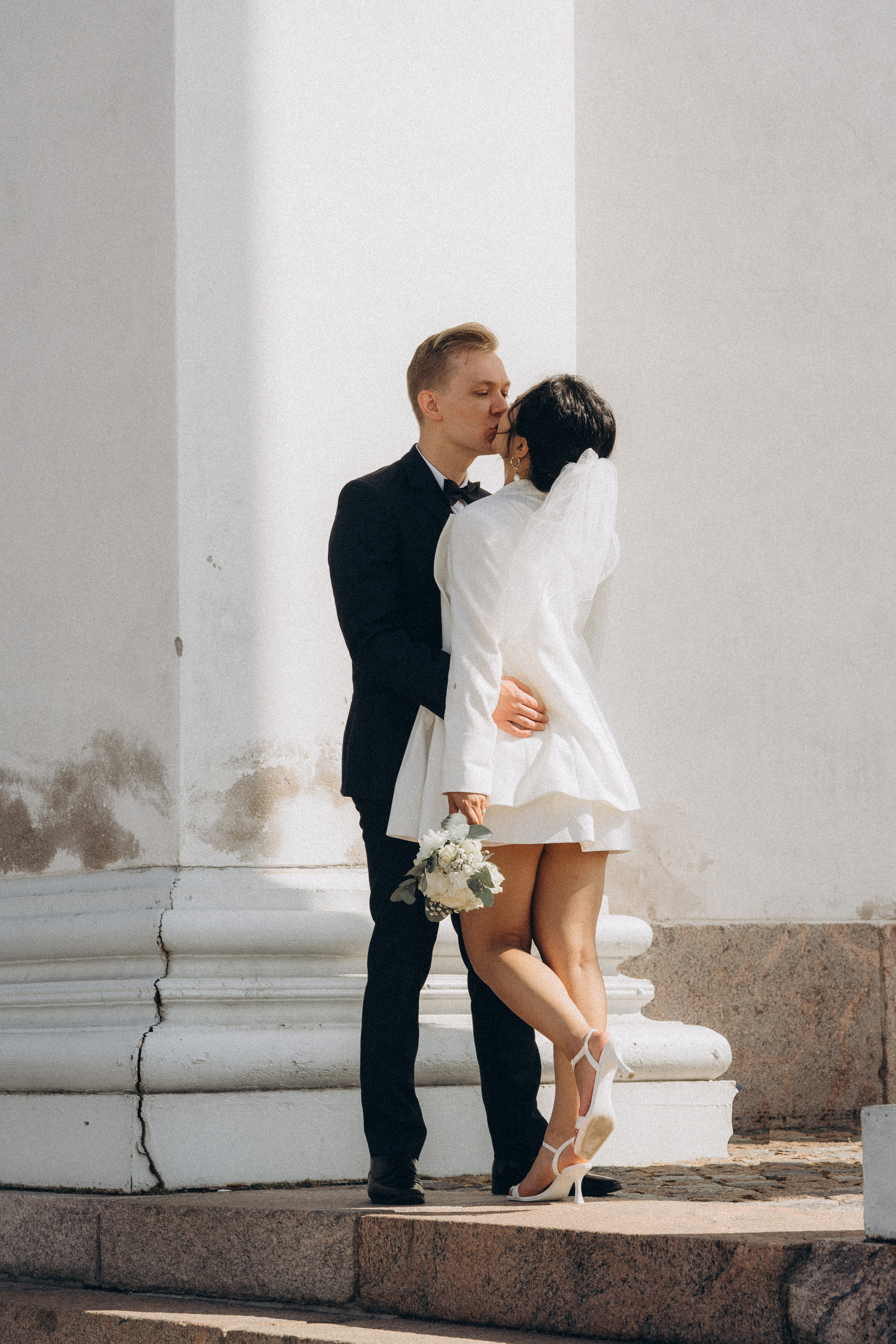 Wedding, couple, lovestory. Wedding and portrait photographer in Helsinki Vickan O