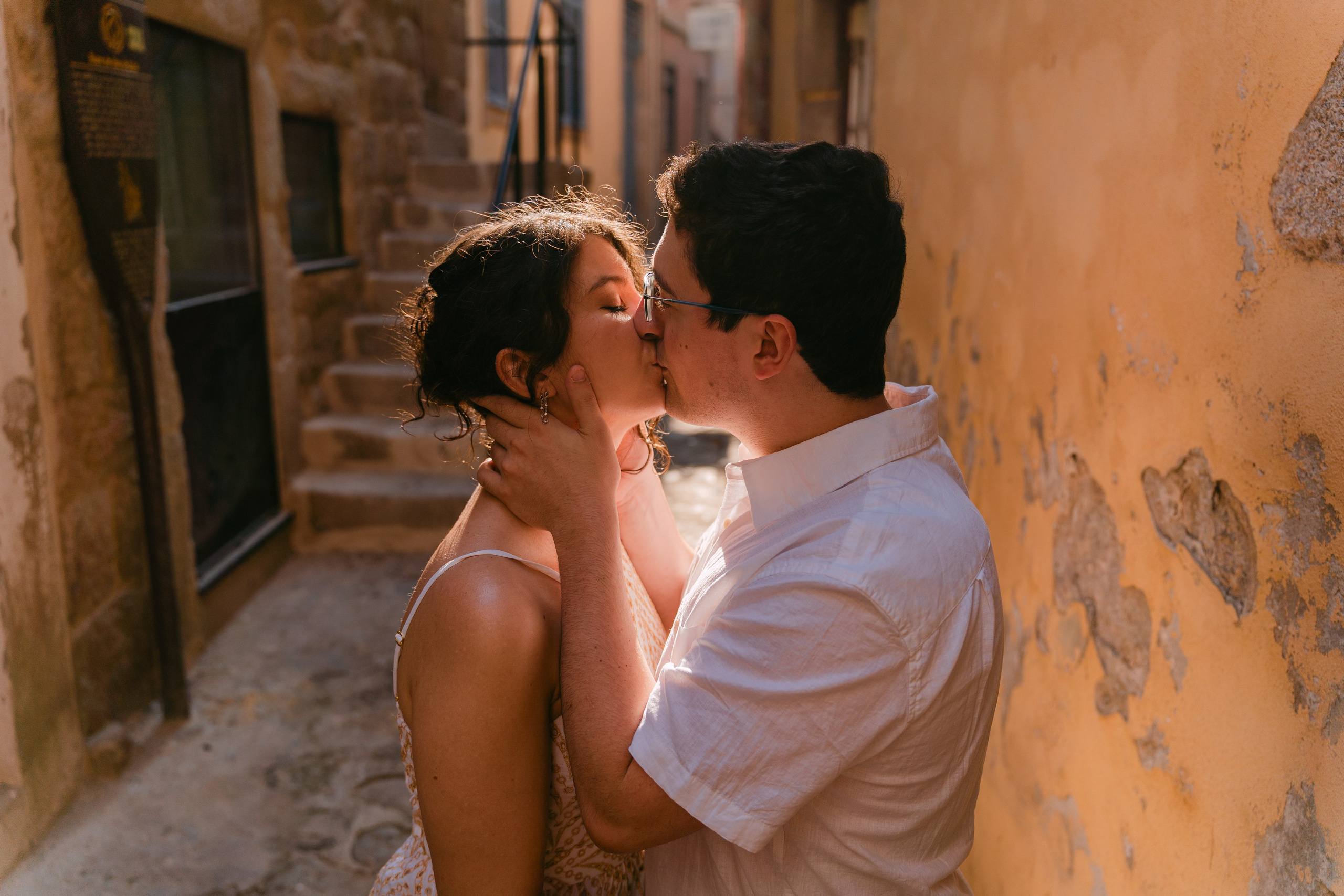 Wedding proposal at Senhor da Pedra. Fotógrafo de casamentos e ensaios para casais em Porto