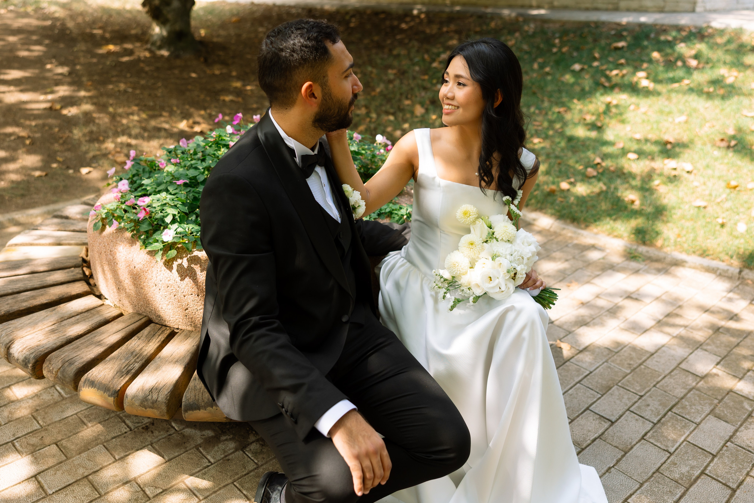 Sharing happy moments. Wedding photographer in Tbilisi Ioseb Mamniashvili