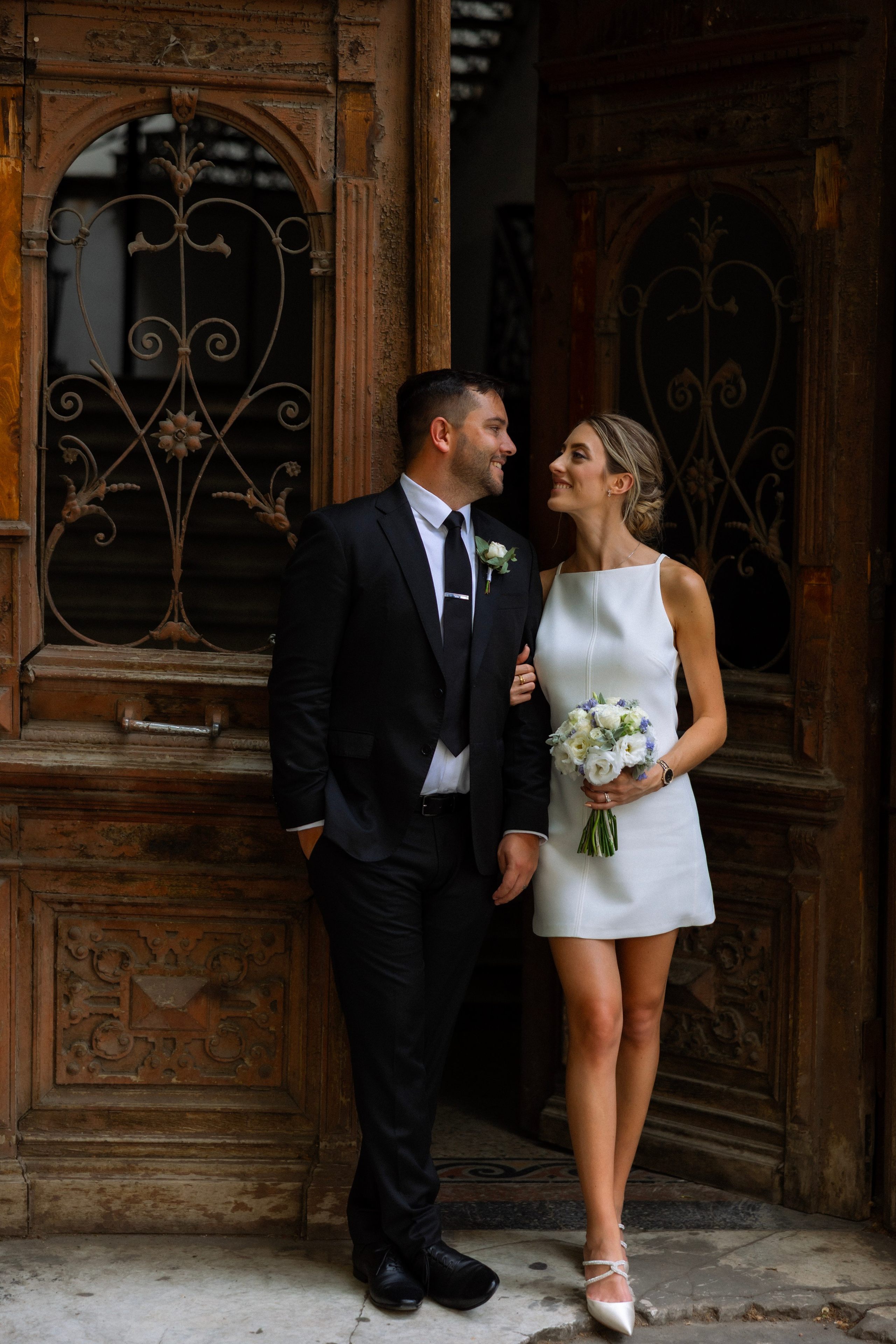 Lovely moments in Tbilisi. Wedding photographer in Tbilisi Ioseb Mamniashvili