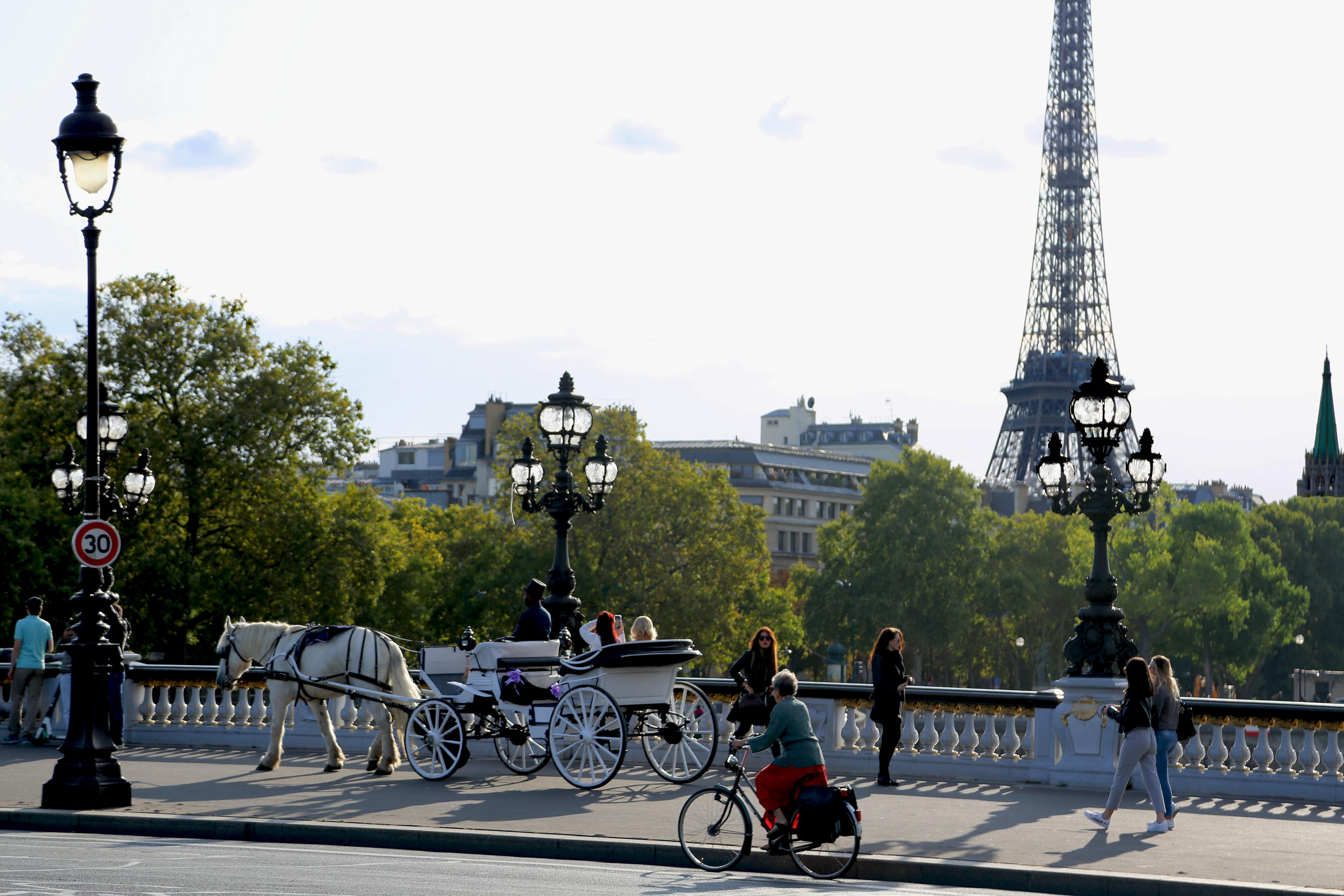 Paris. Natalia Bogdanovska. Films et photographie corporate en France