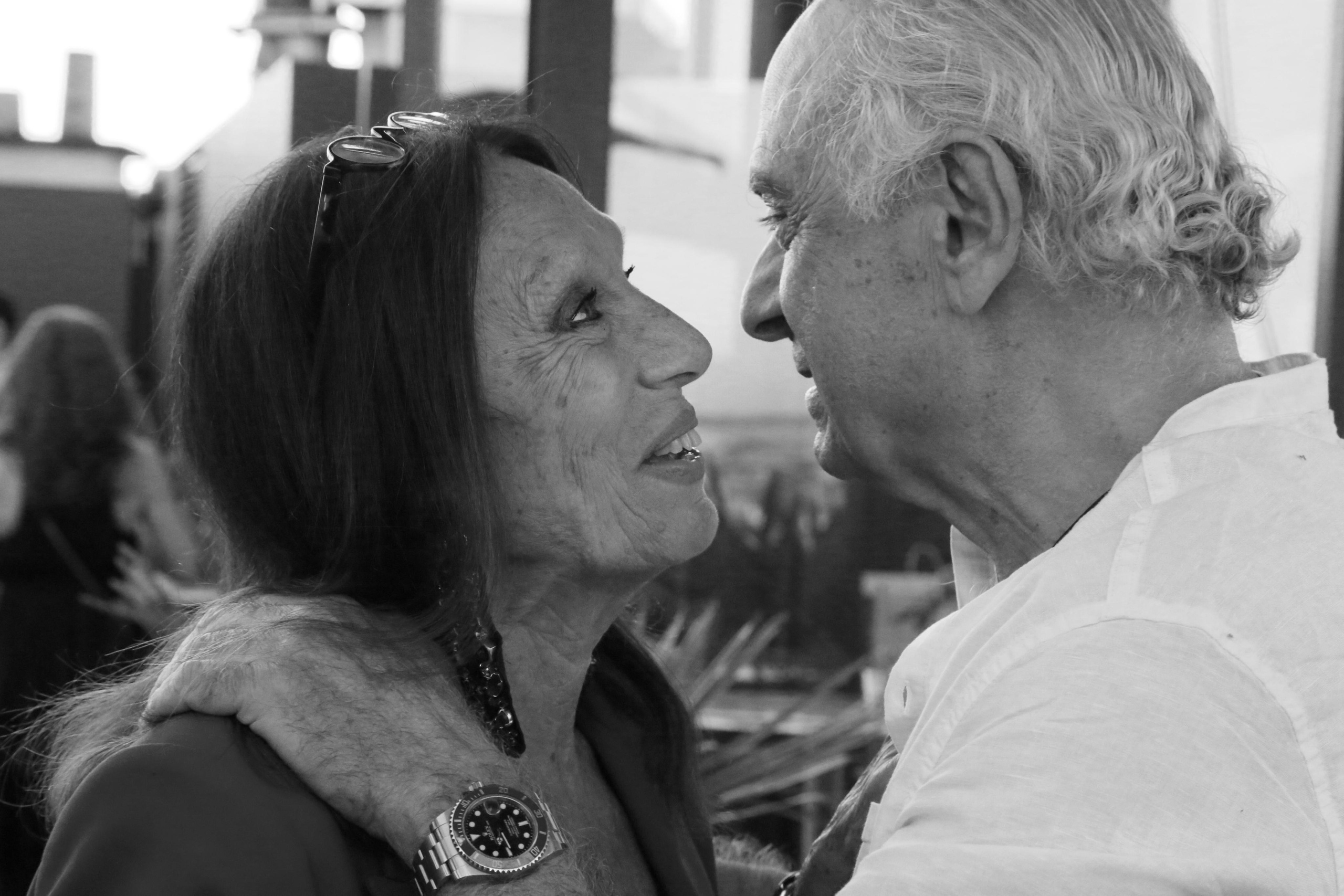 Sur les toits de Paris. Soirée. Natalia Bogdanovska. Films et photographie corporate en France