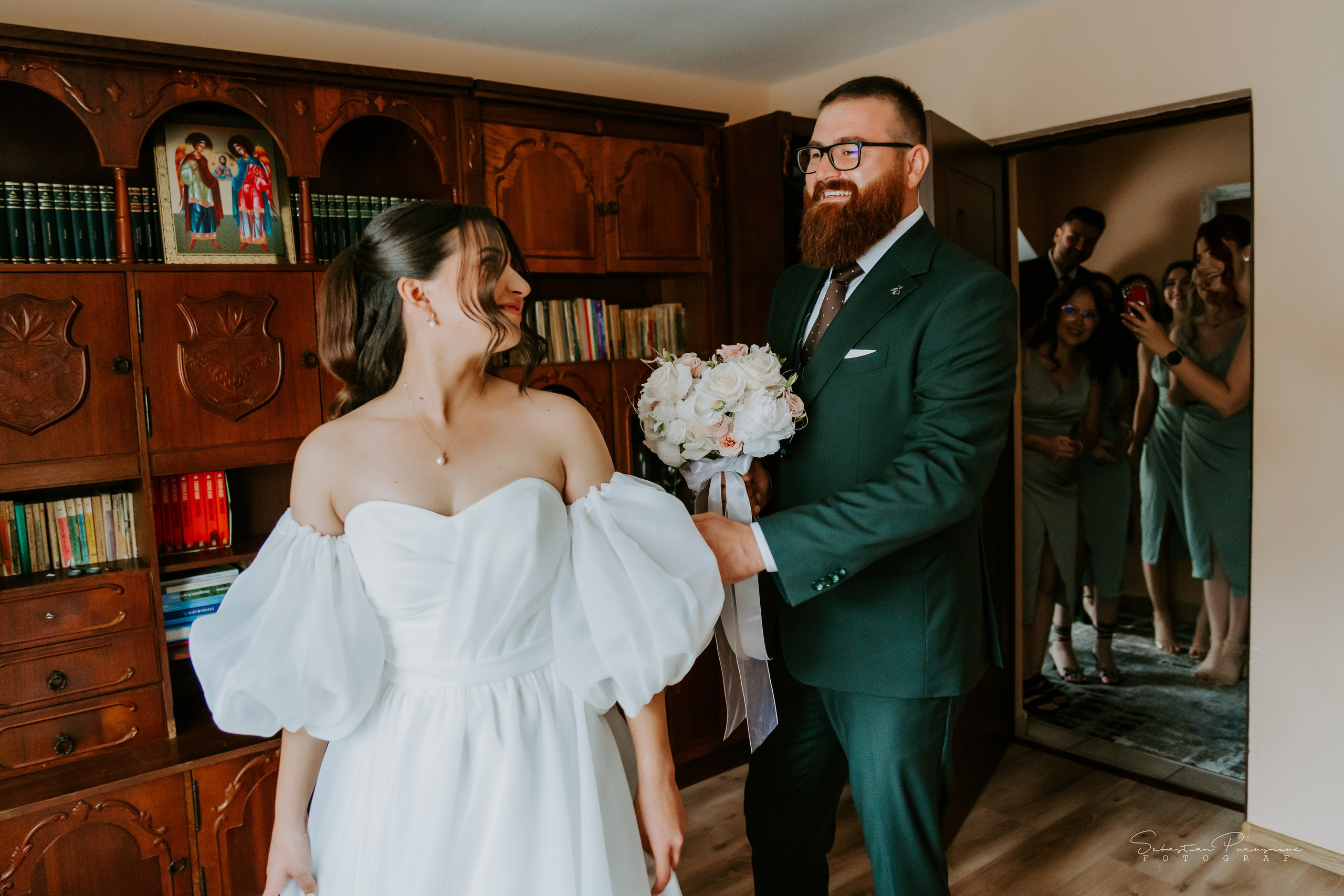 Andreea & Mădălin. Sebastian Purusniuc Fotograf - Iasi