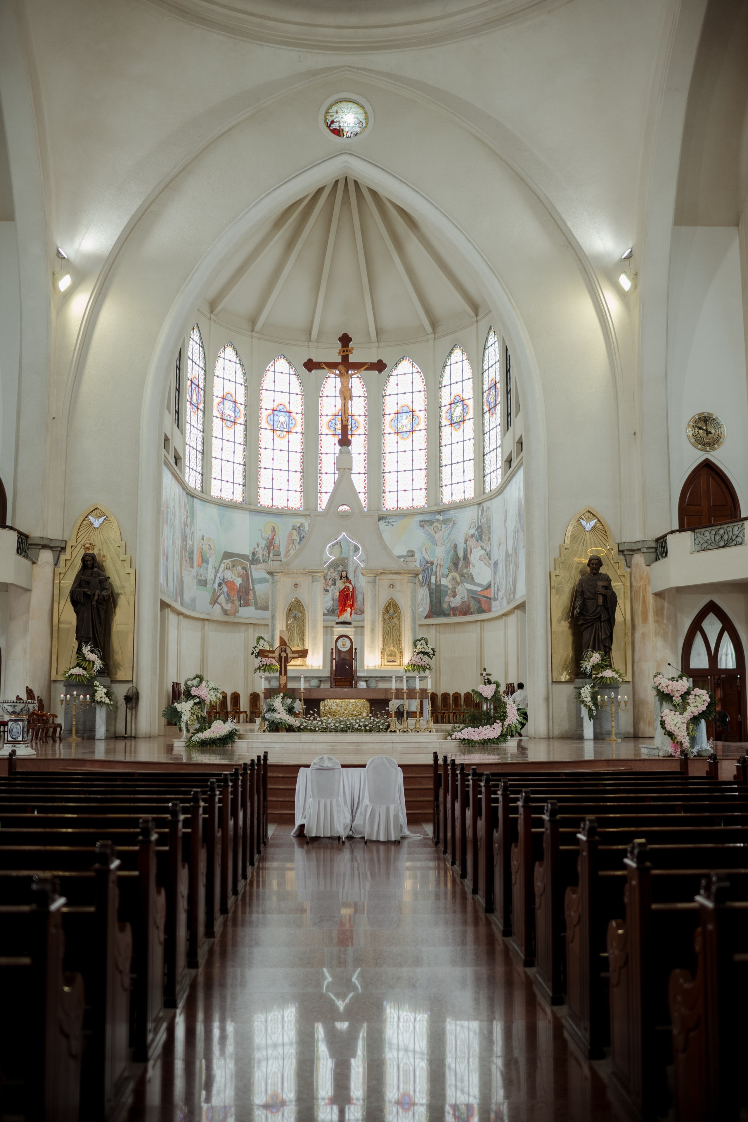 Man + Thu | Photojournalism. BenColor Studio