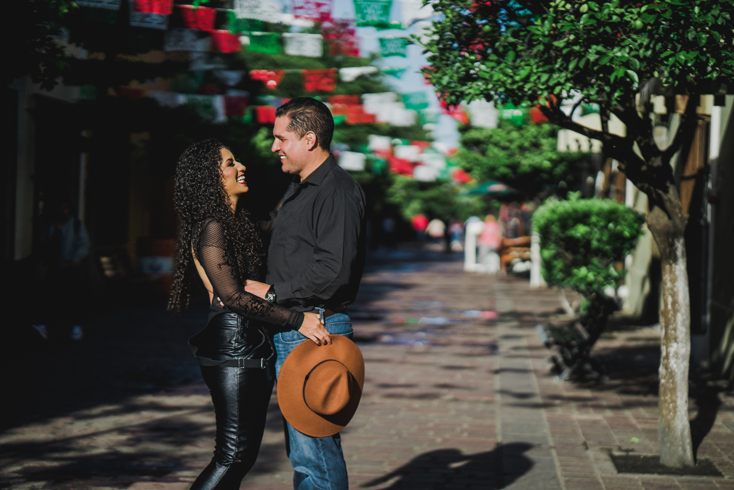 SAVE THE DATE / ENGAGEMENT. Wedding Photographer and Filmmaker in Guadalajara Mexico Abraham Linares