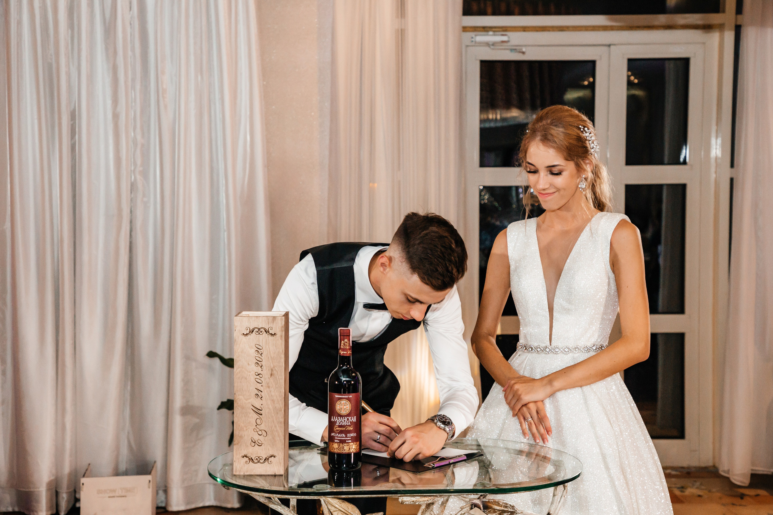 Evgeniy & Mariya. Destination wedding and fashion photographer in Riga Igor Davidovich