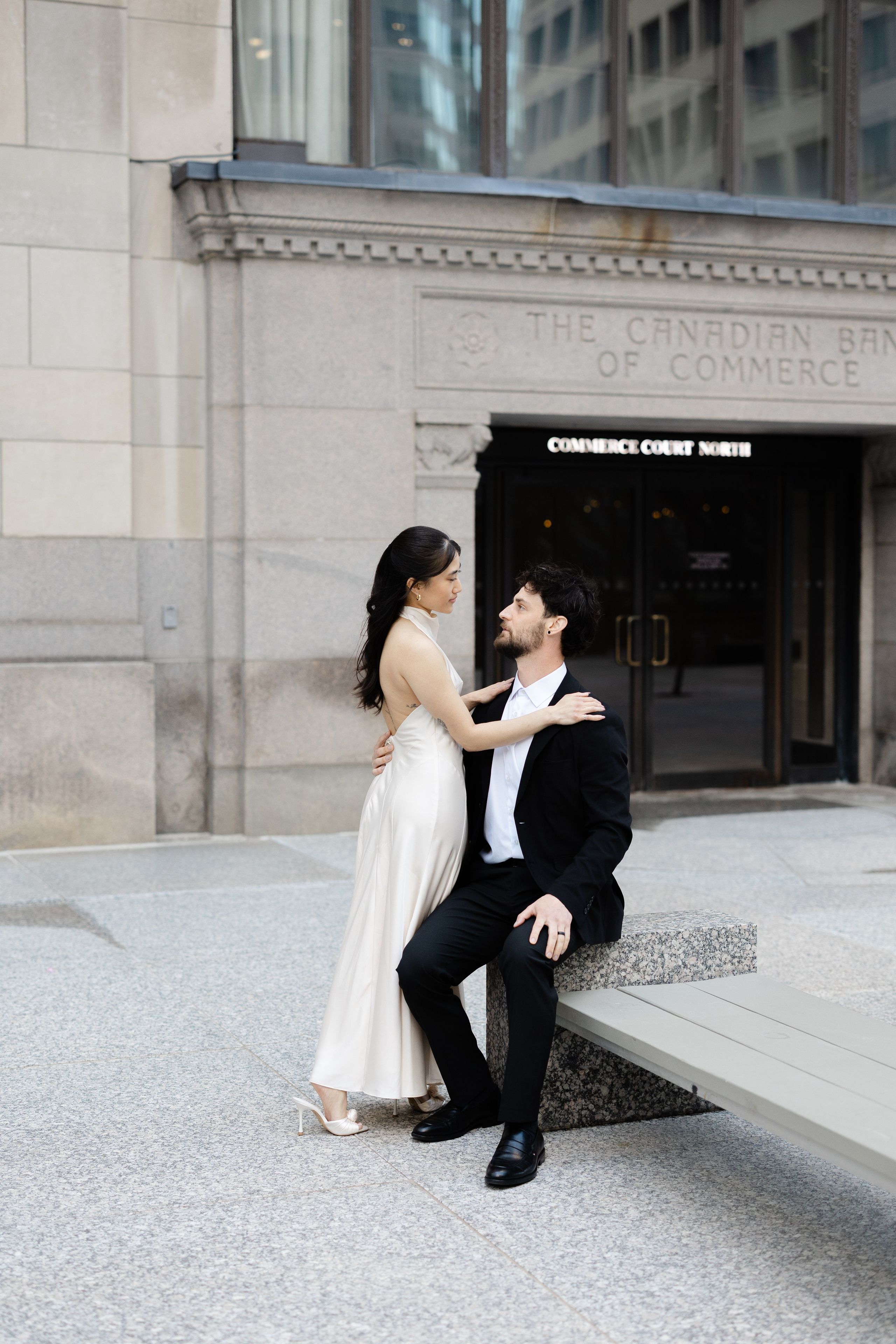 Engagement Session — Downtown Toronto. Anna Leb Photo