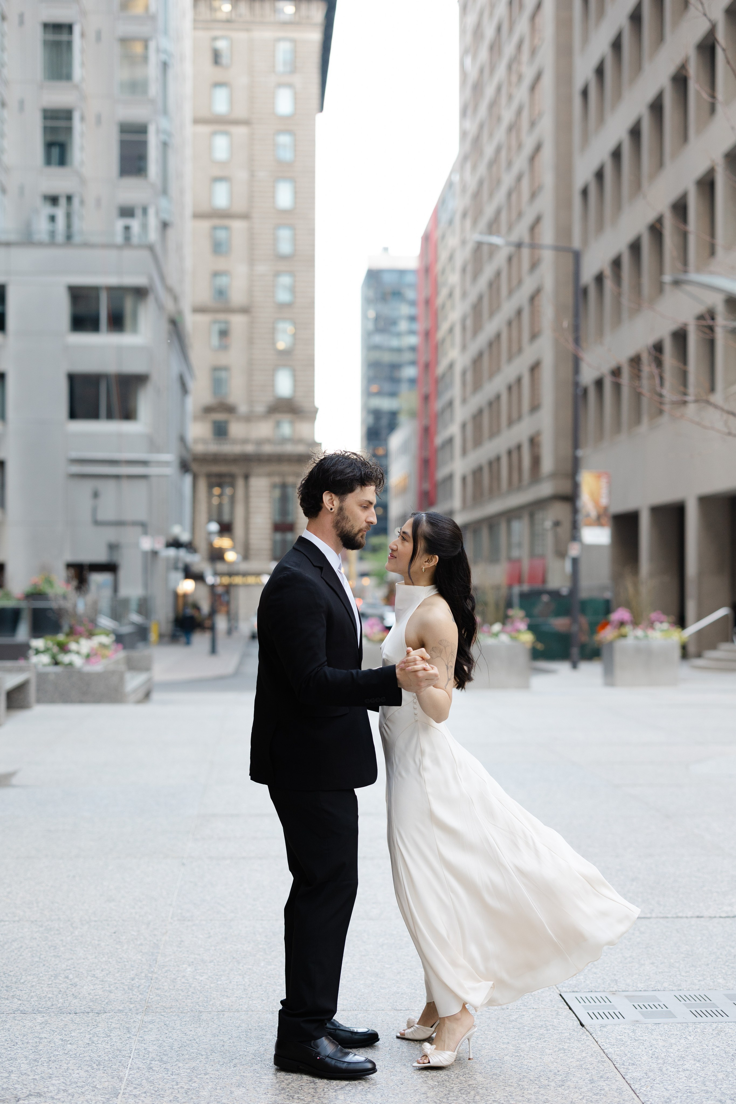 Engagement Session — Downtown Toronto. Anna Leb Photo