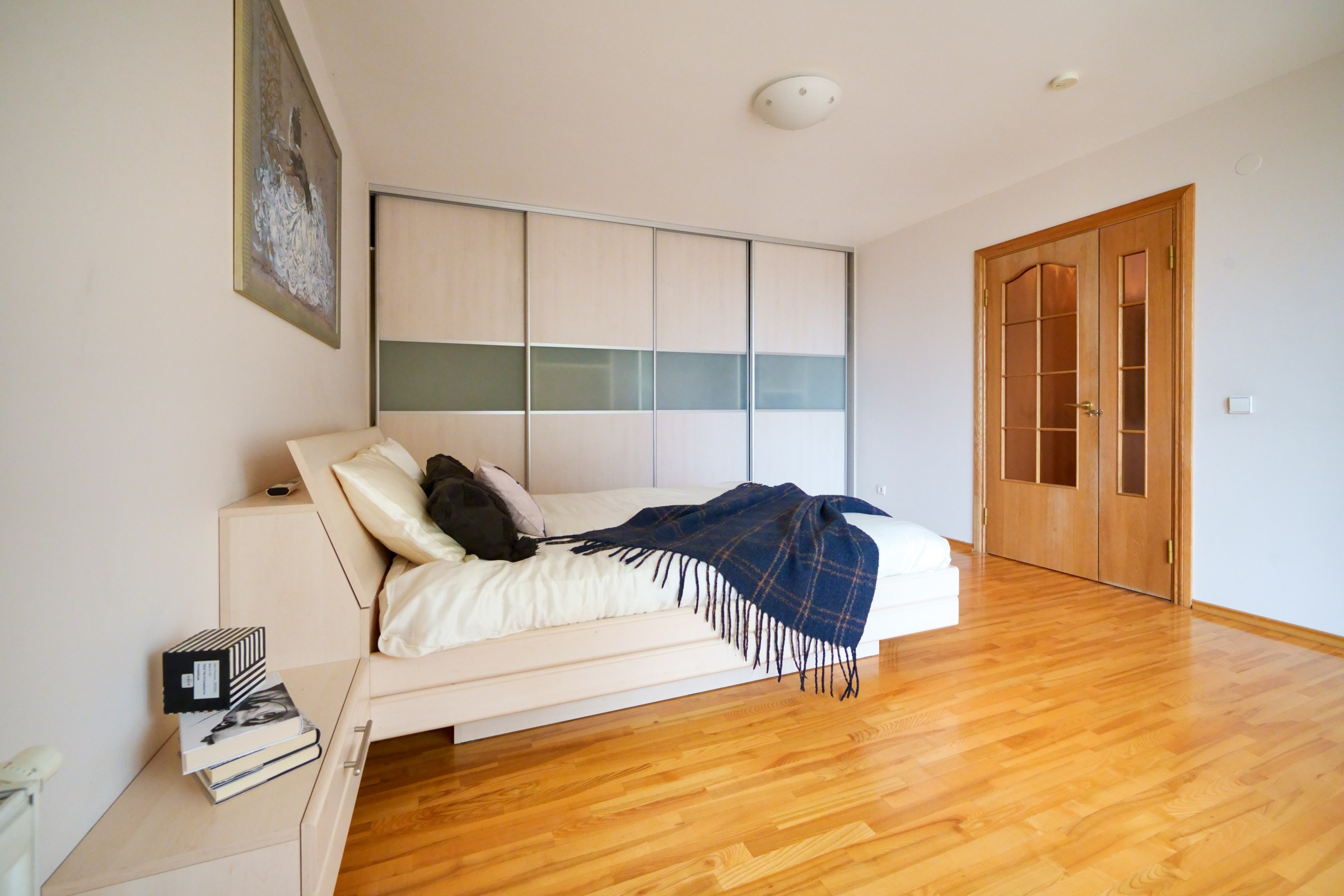 2--jų kambarių butas L. Gyros 80, Vilnius. Elina Sapiega fotografė Vilniuje